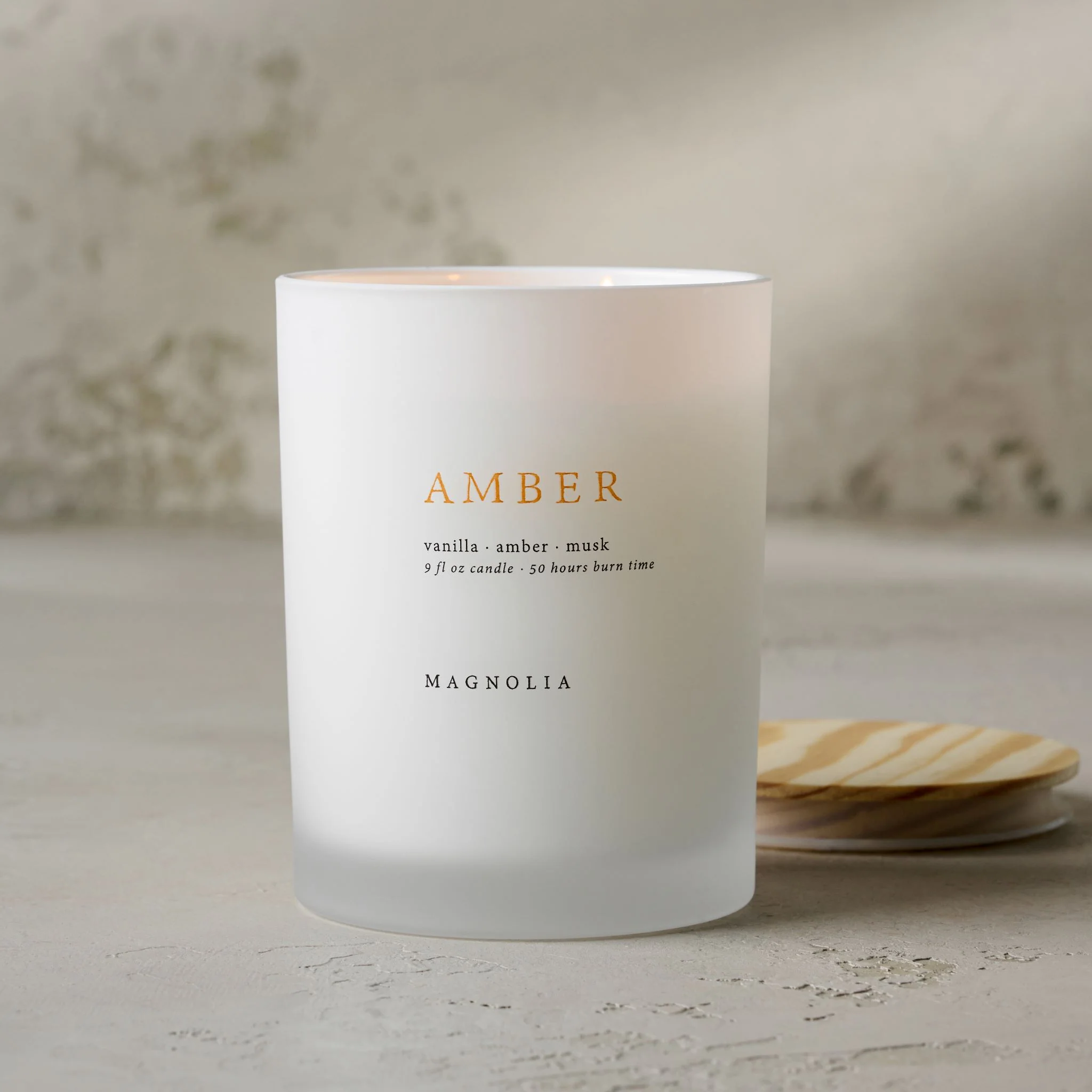 Magnolia Amber Candle - Image 3