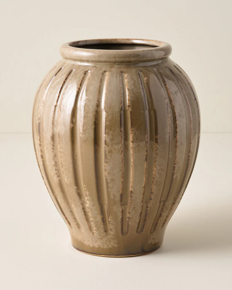 Callum Ribbed Vase - Image 4