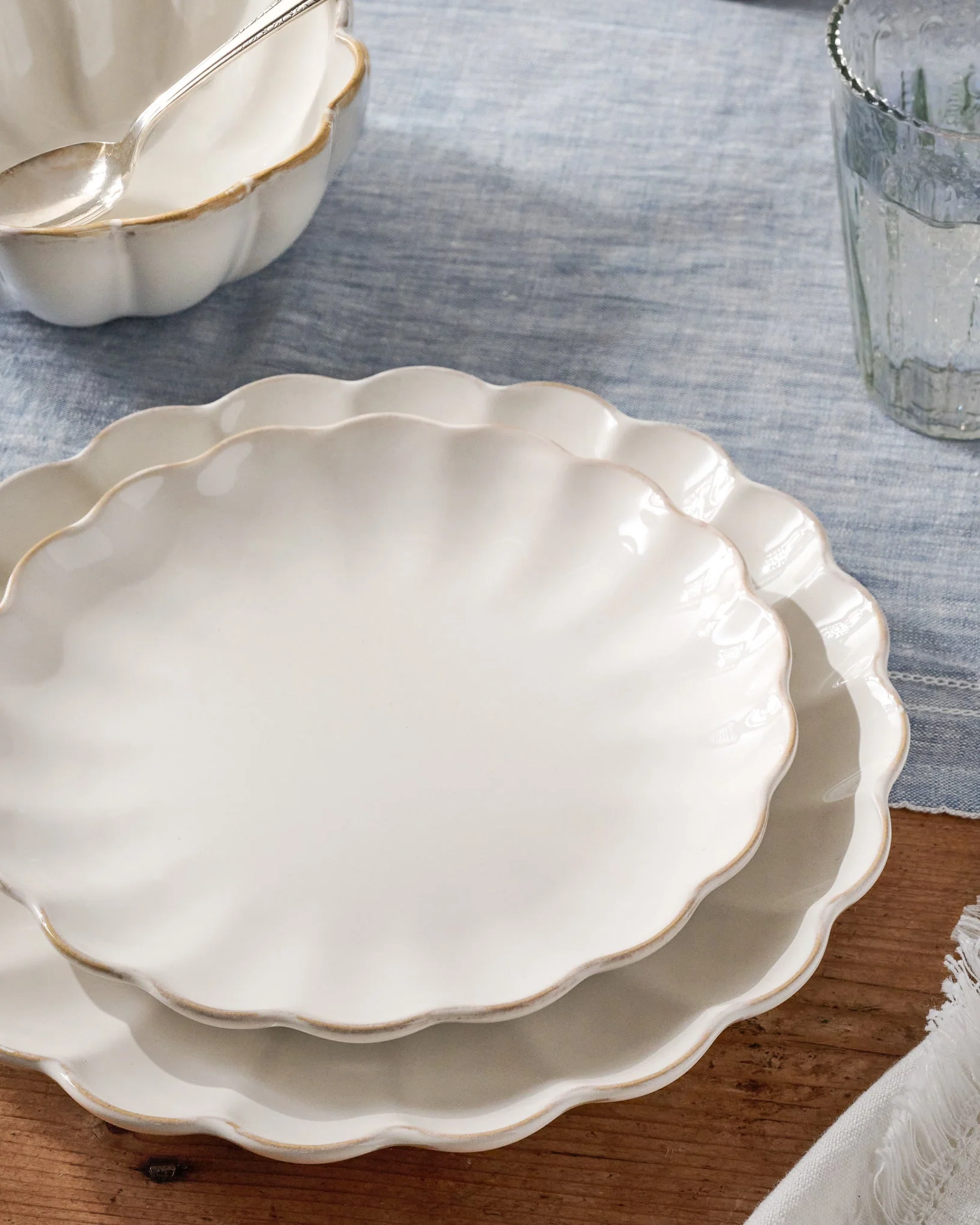 Cream Scalloped Plate - Image 6
