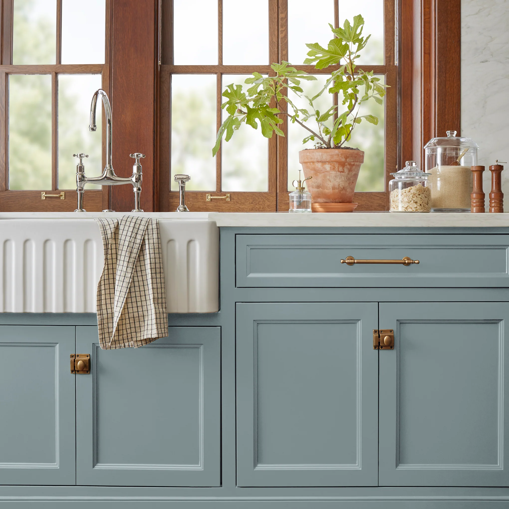 Display - Trim, Door + Cabinetry Paint - Image 2