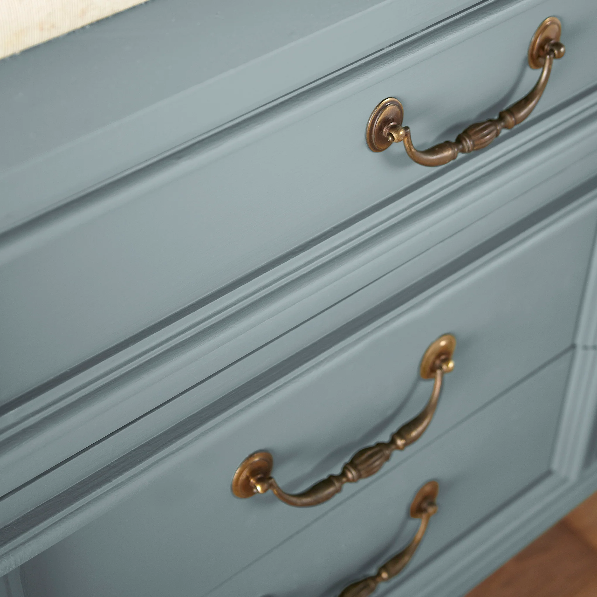 Display - Trim, Door + Cabinetry Paint - Image 5