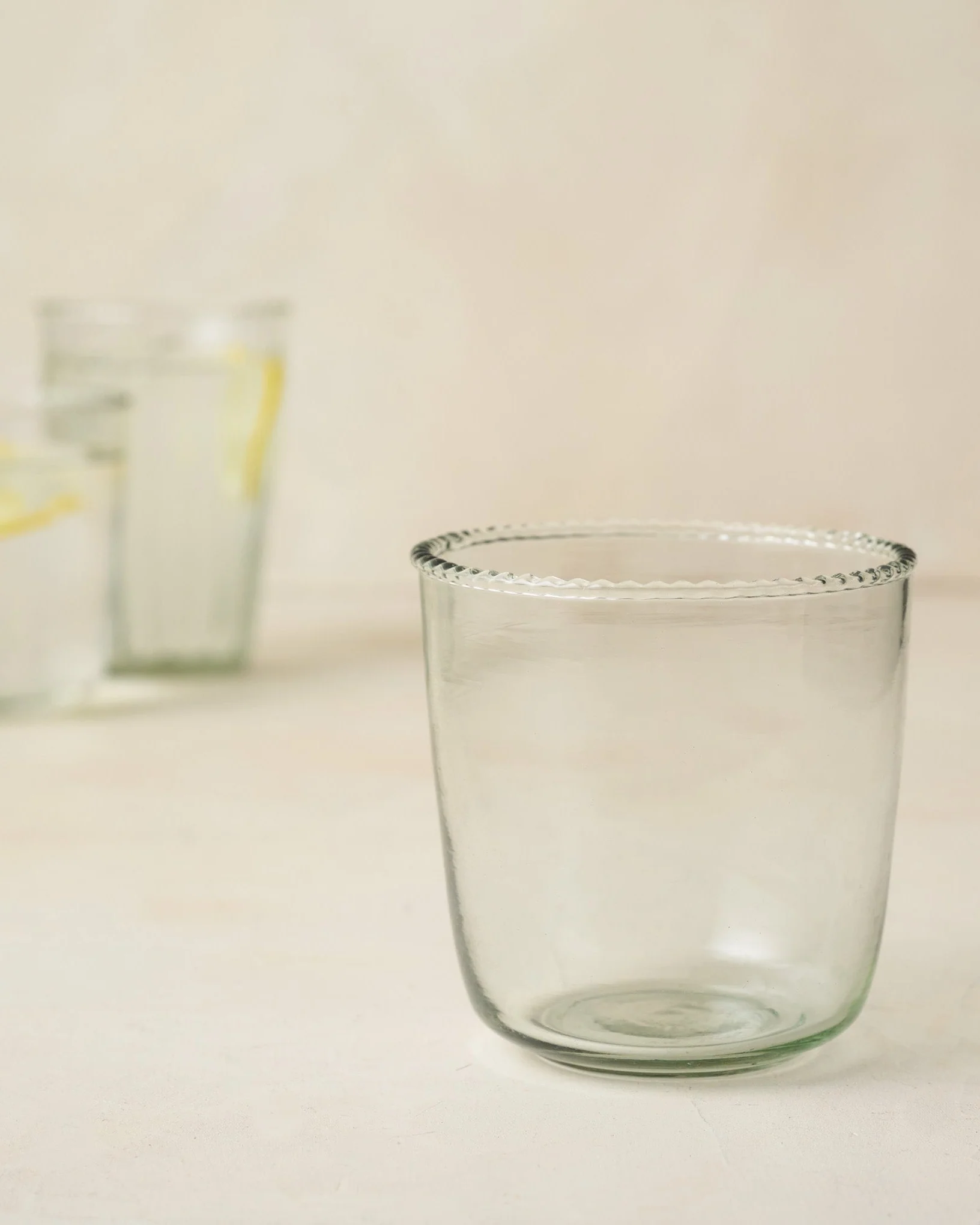 Elizabeth Bottle Cut Glass Tumbler - Image 4