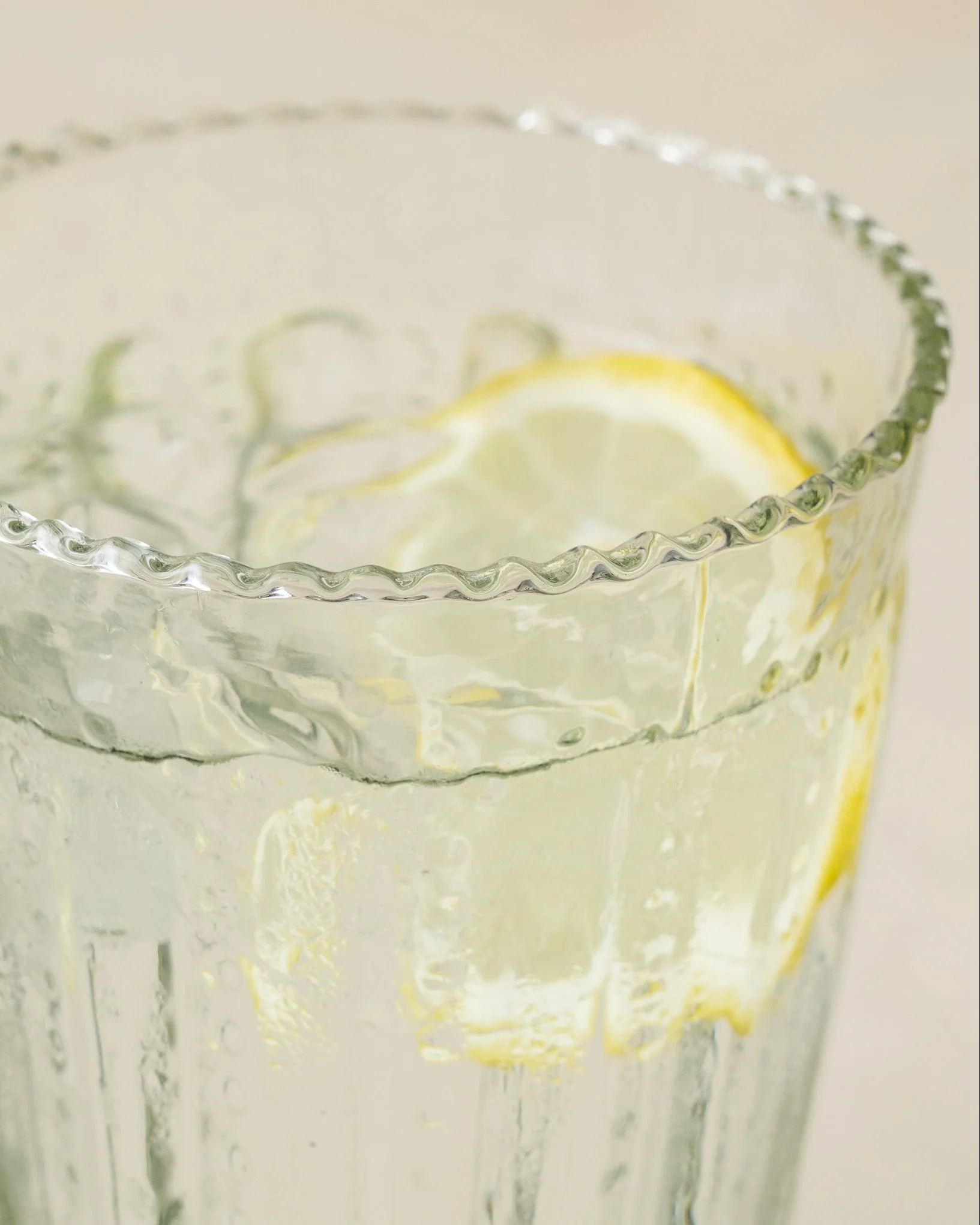 Elizabeth Bottle Cut Glass Tumbler - Image 6