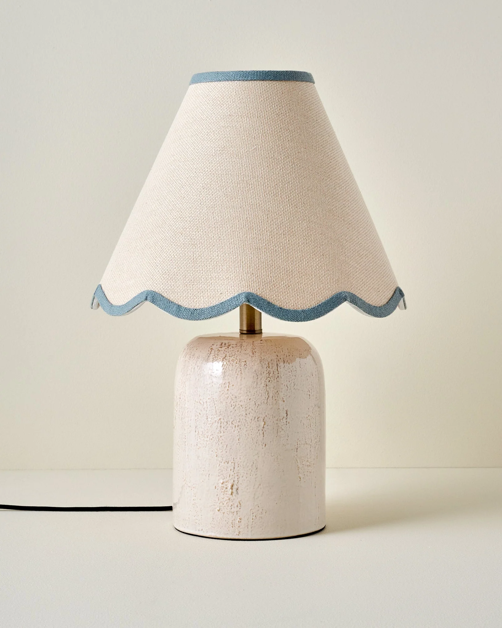 Farrah Table Lamp - Textured Cream - Image 10