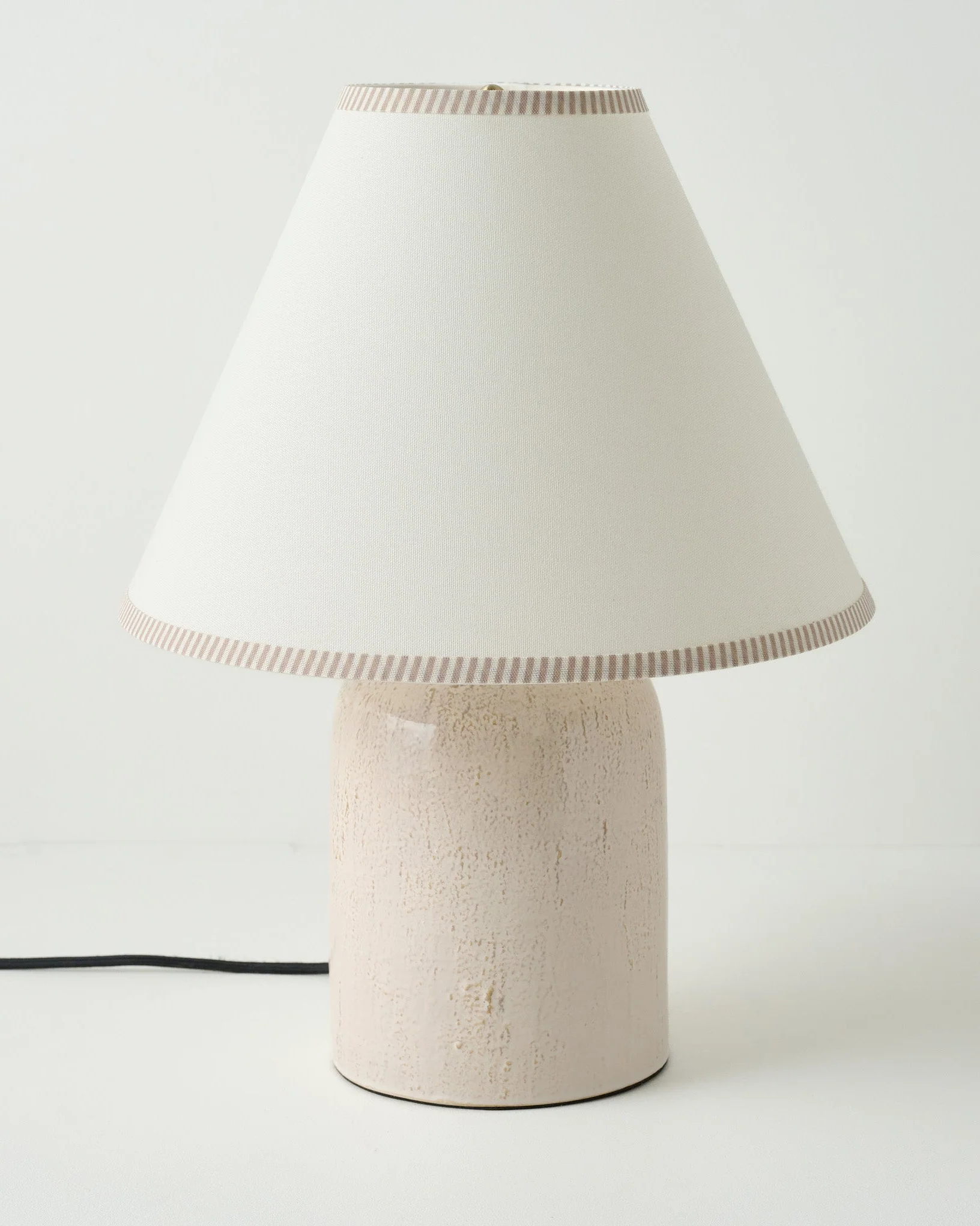 Farrah Table Lamp - Textured Cream - Image 11