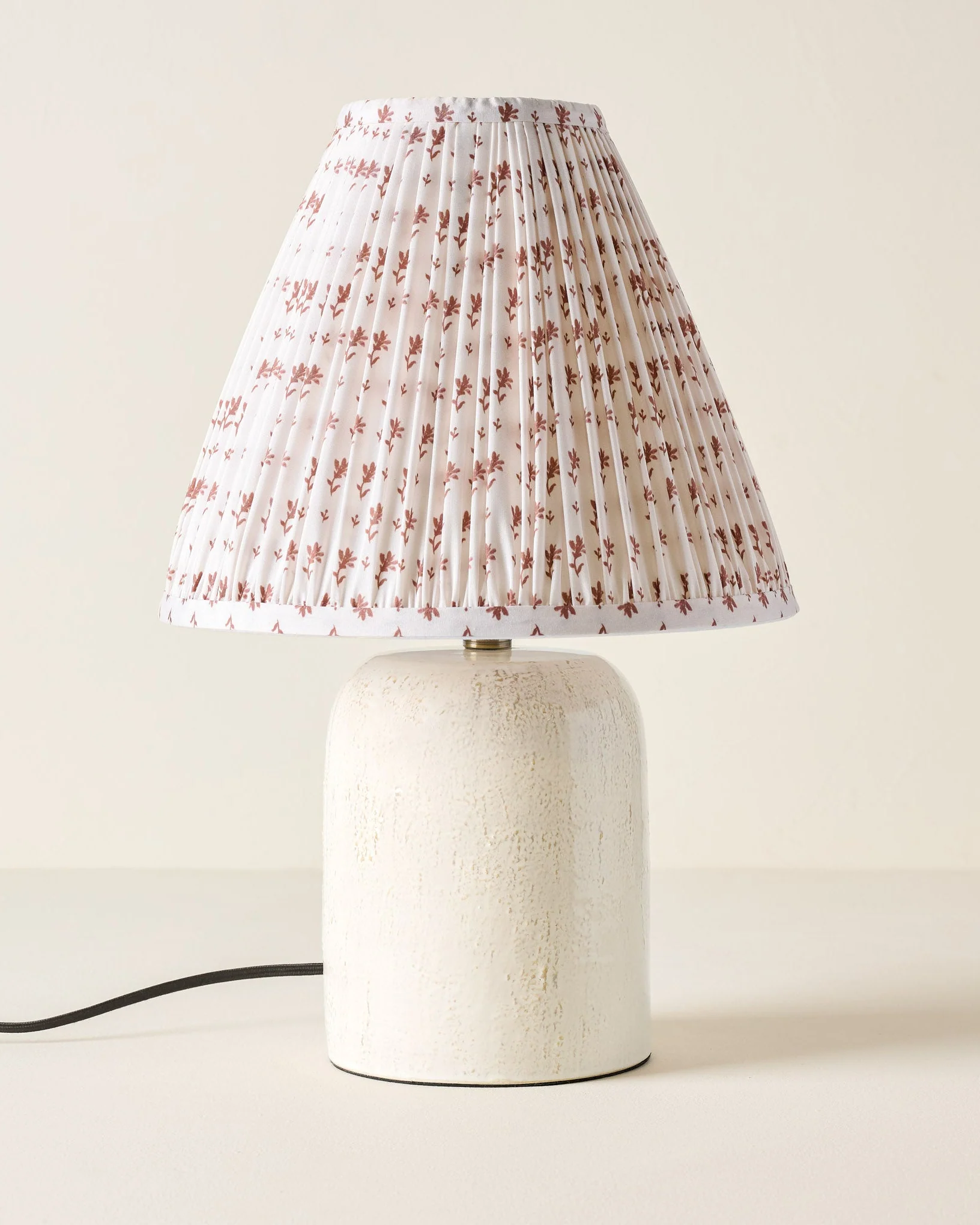 Farrah Table Lamp - Textured Cream - Image 13