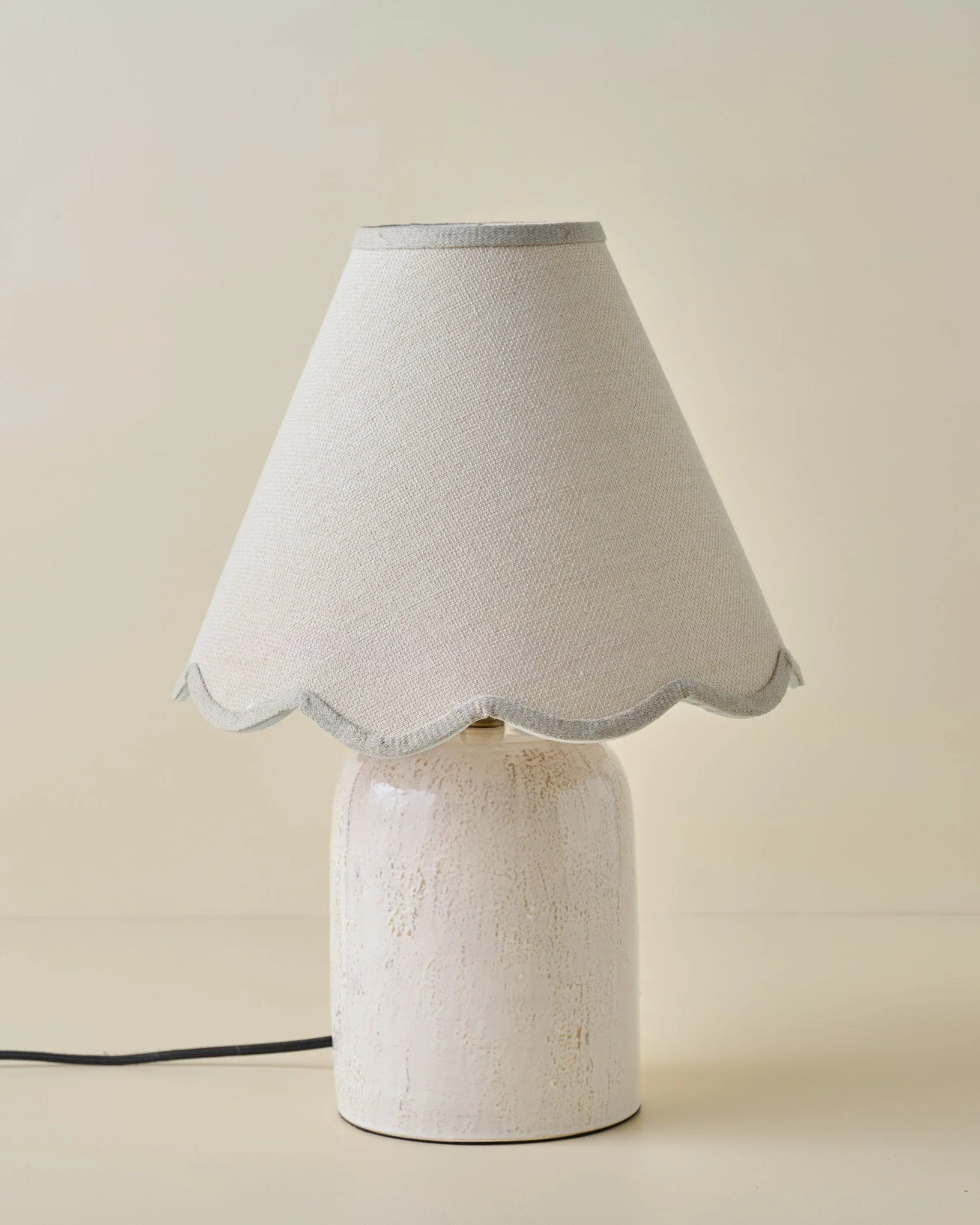 Farrah Table Lamp - Textured Cream - Image 5