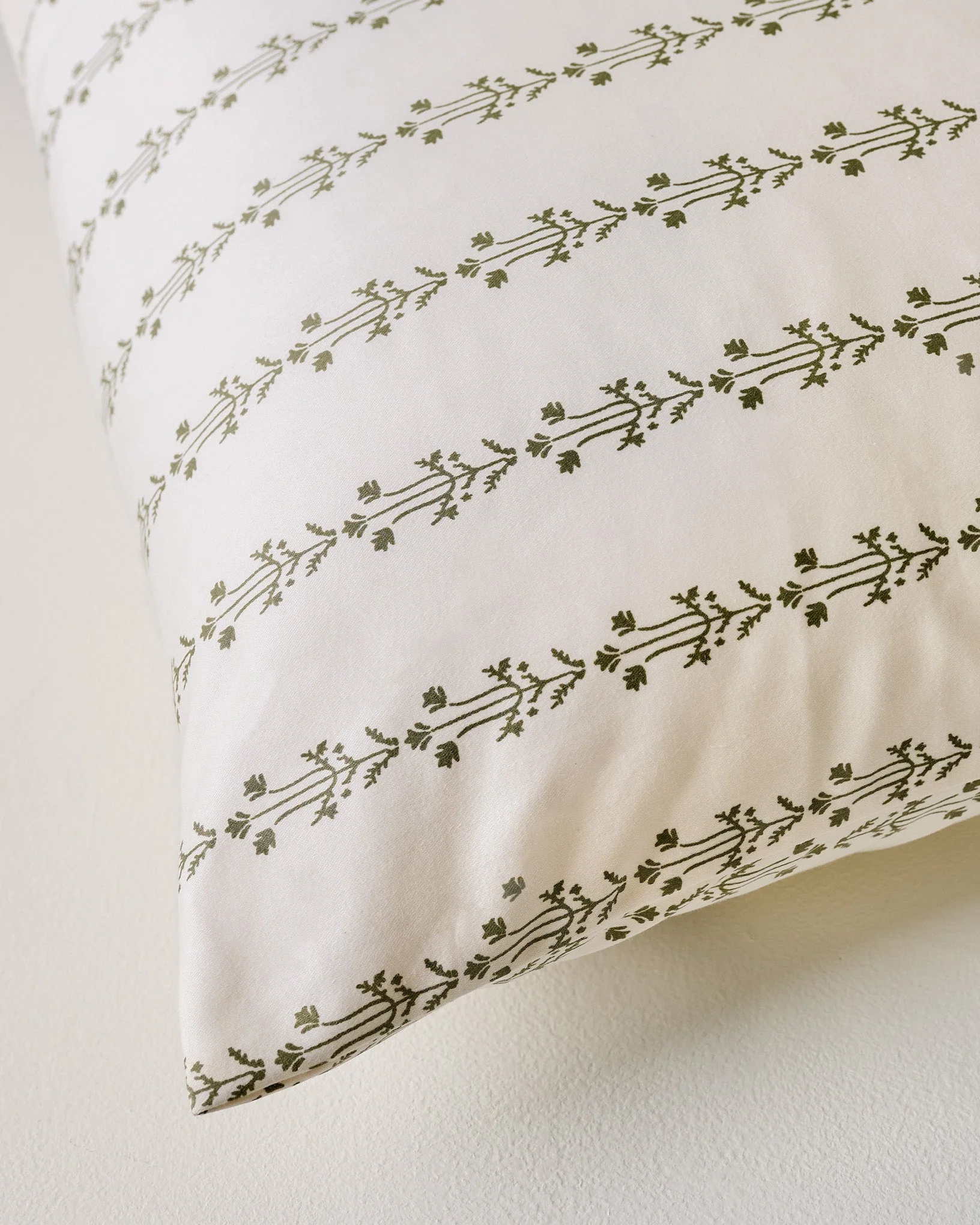 Sylvie Vine Printed Sheet Set - Image 3
