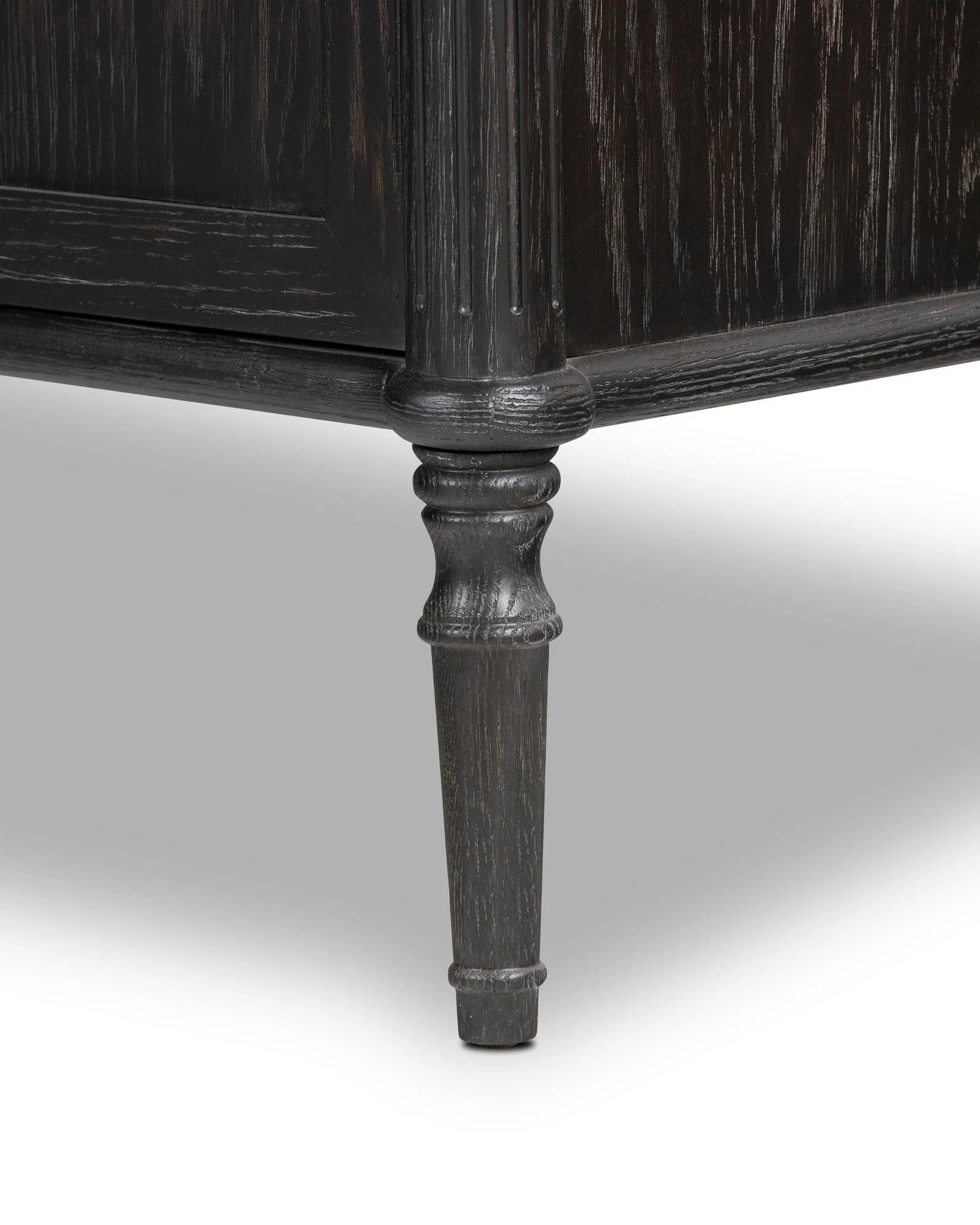 Gabrielle Cabinet - Image 7