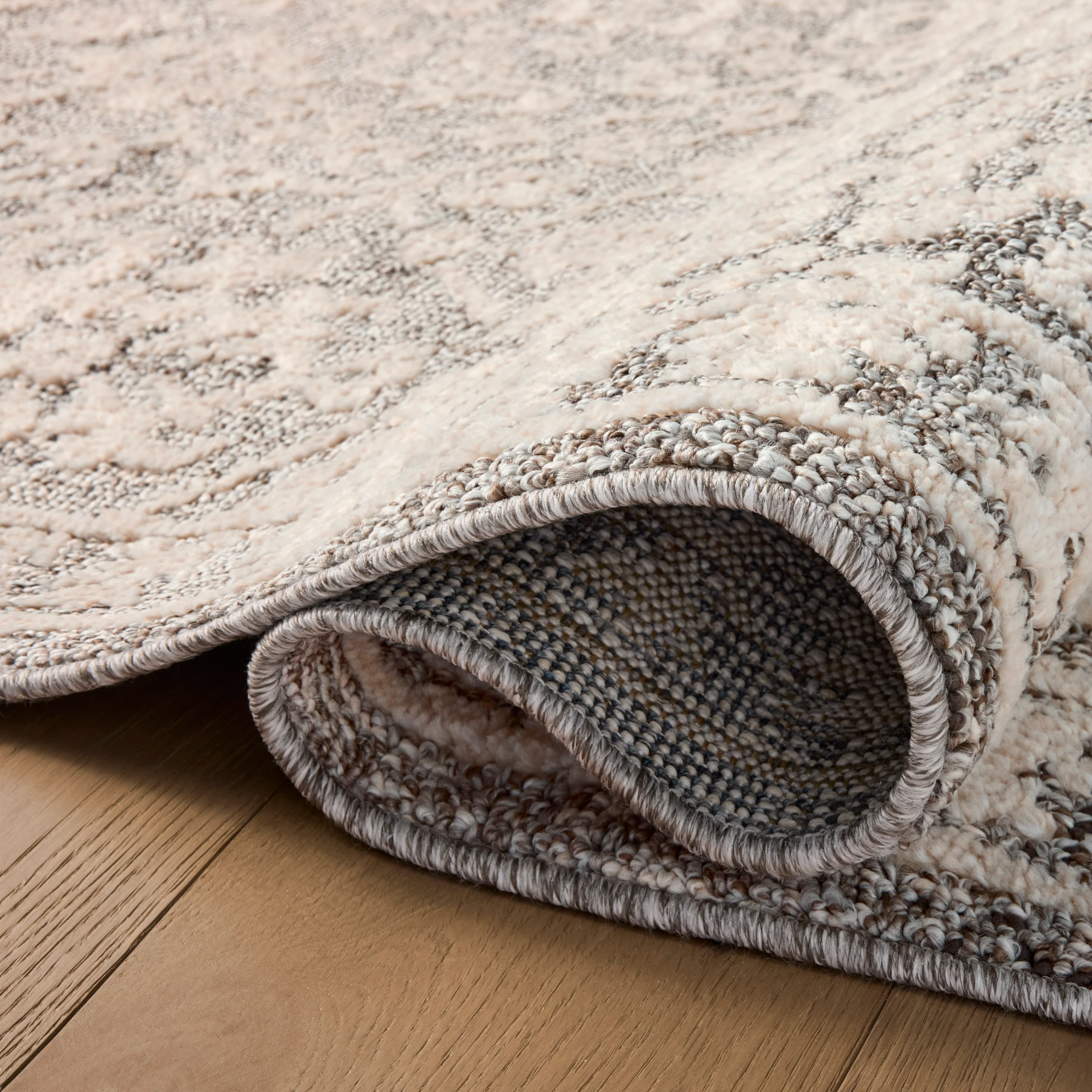 Gigi Grey Ivory Rug - Image 3