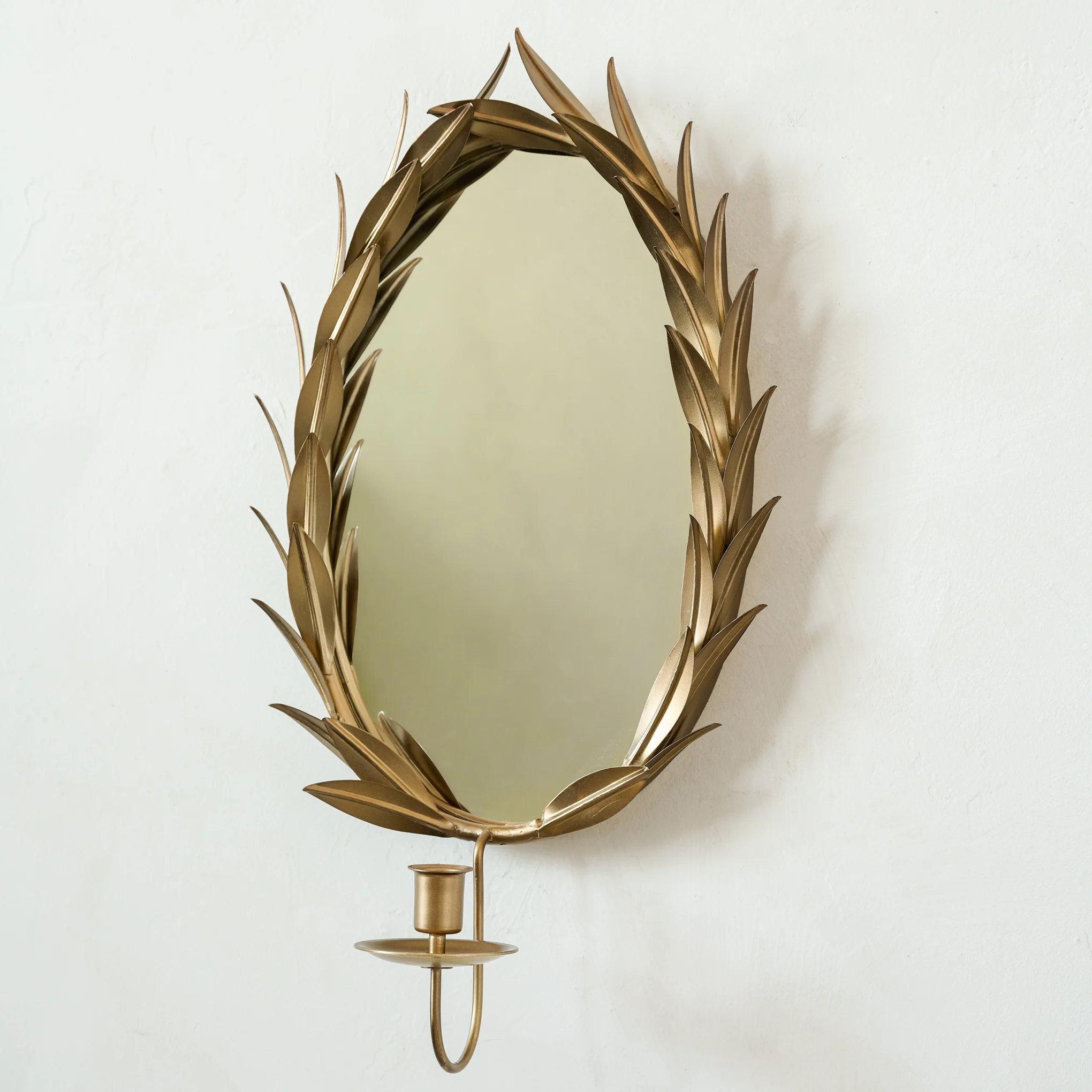 Gilded Wreath Mirrored Wall Sconce - Image 6