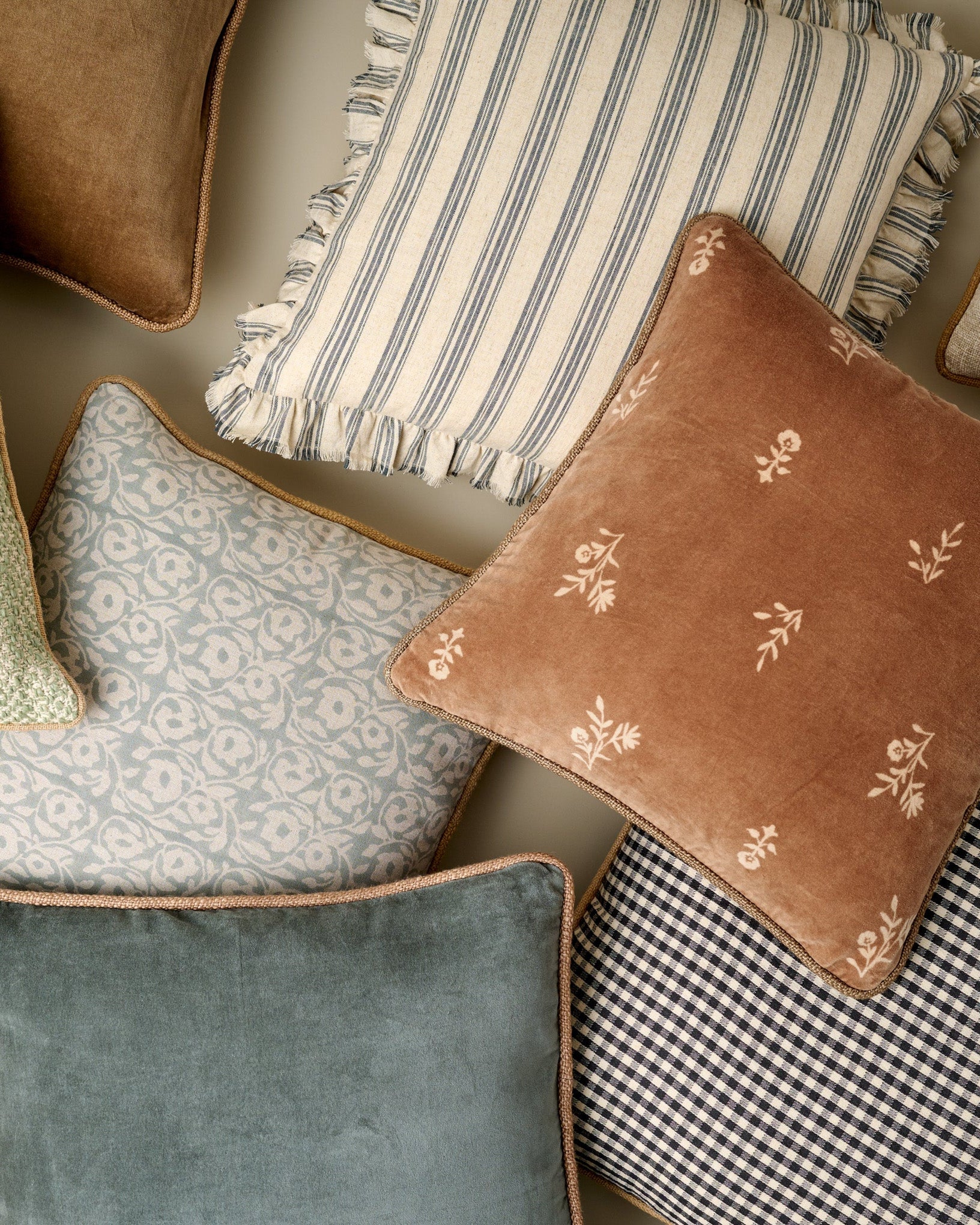 Gingham Large Pillow - Charcoal - Image 3