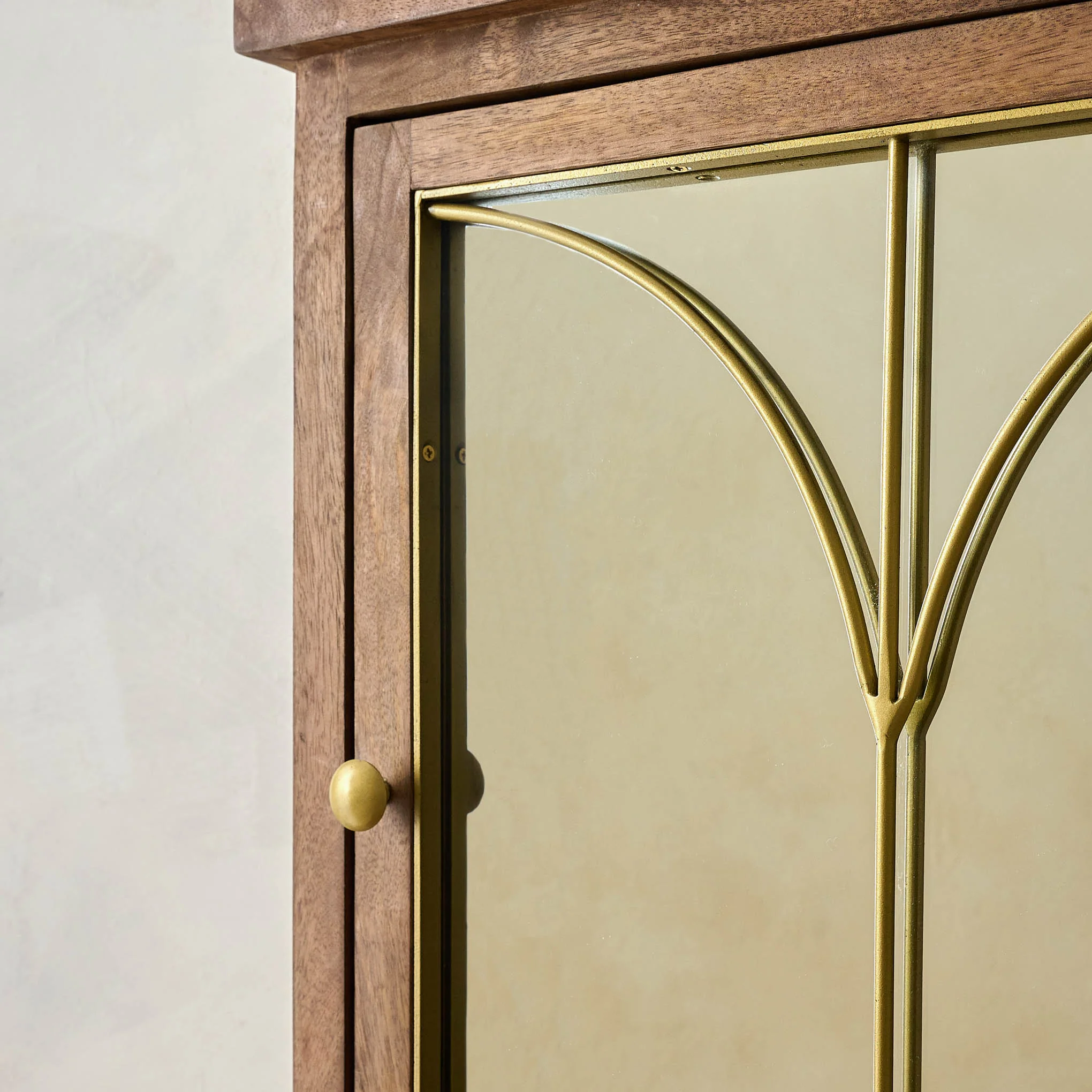 Gristmill Mirrored Wall Cabinet - Image 4