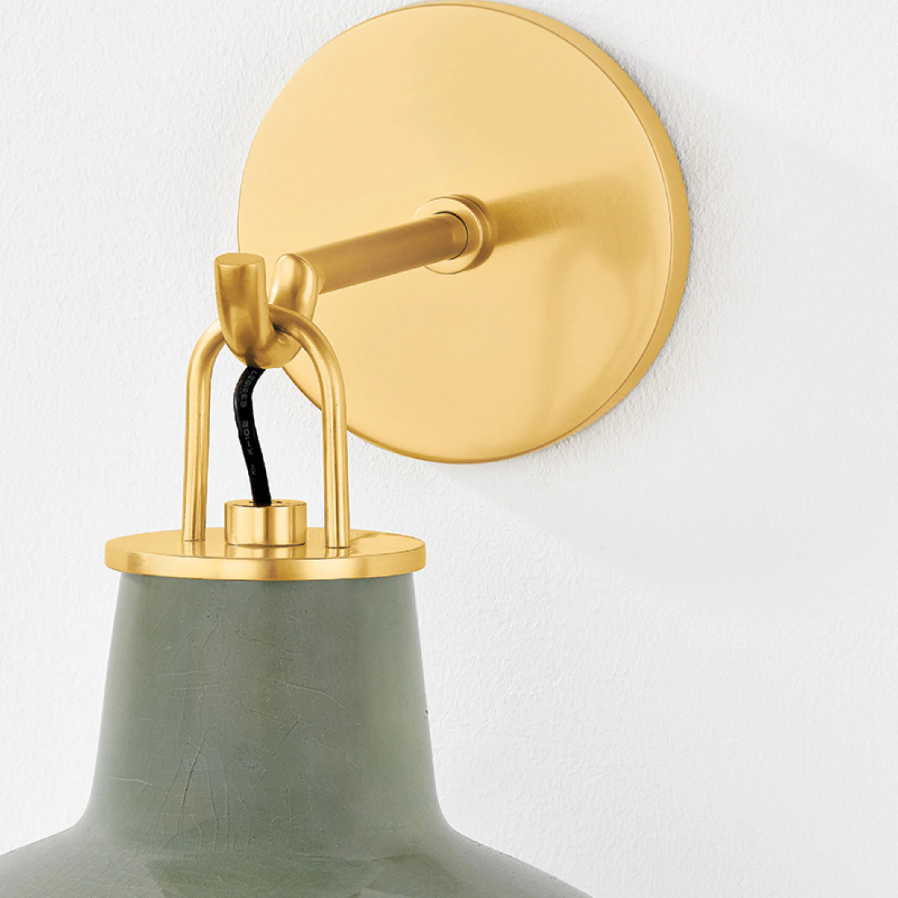 Justine Sconce - Image 6