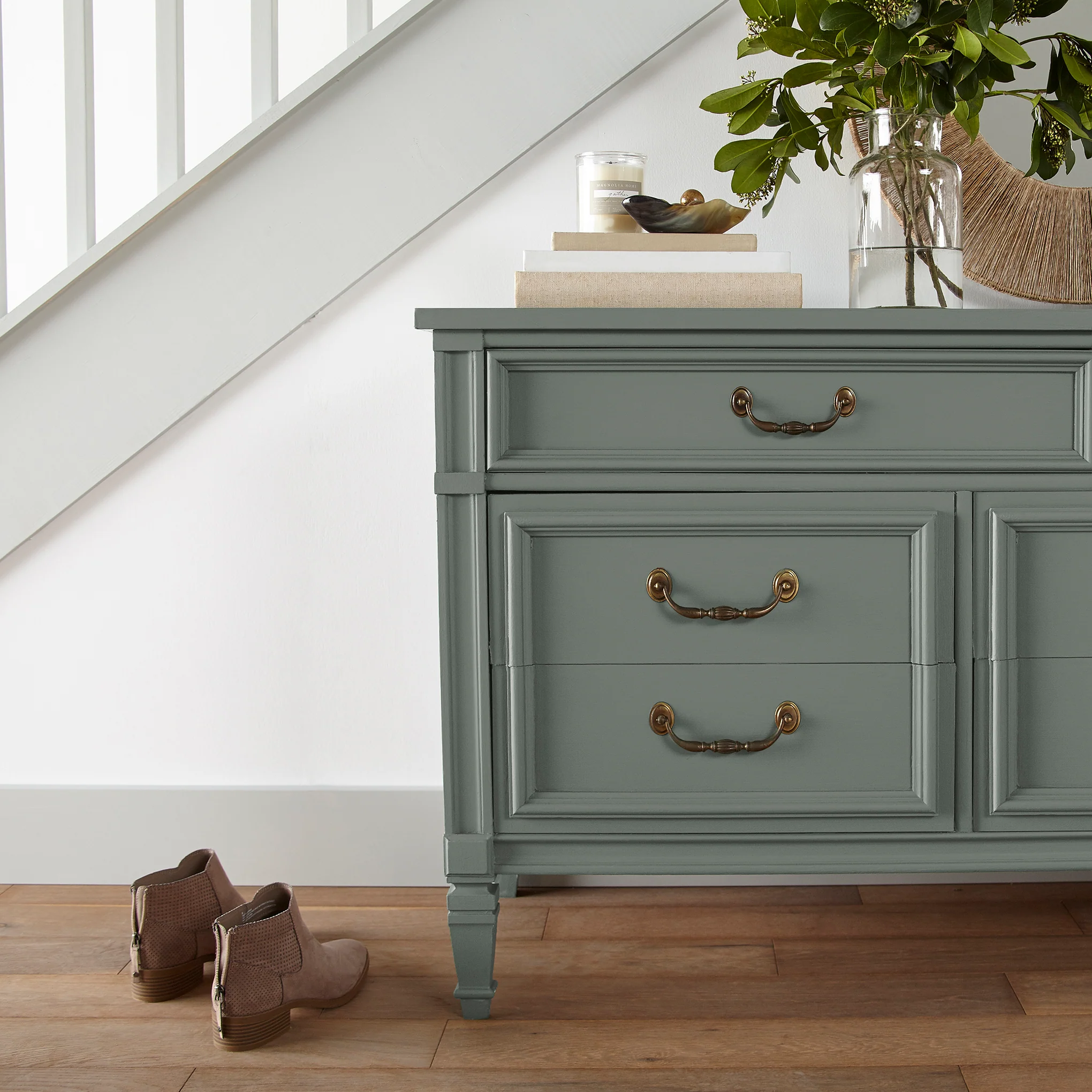 Luxe - Trim, Door + Cabinetry Paint - Image 4