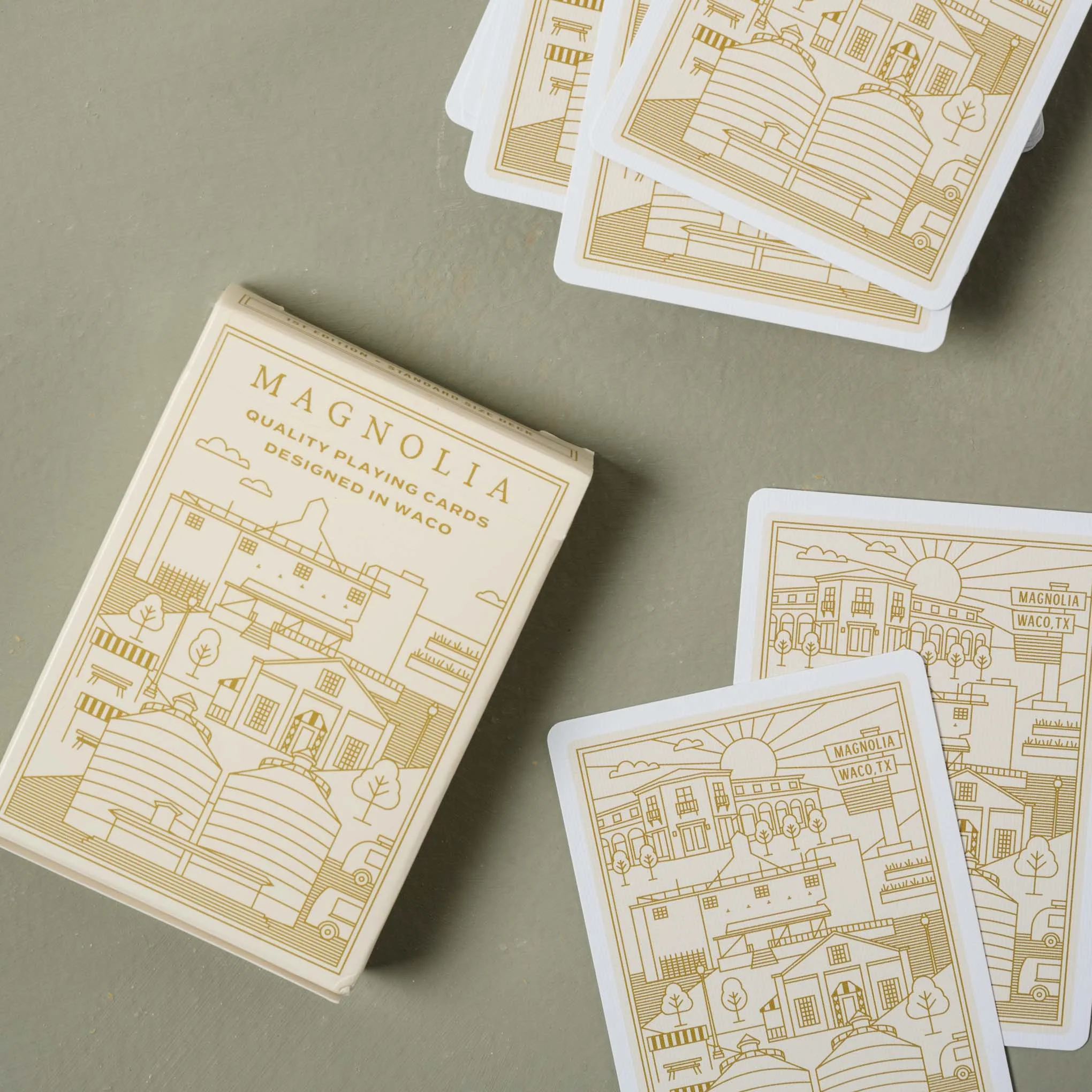 Magnolia Ivory Playing Cards - Image 2