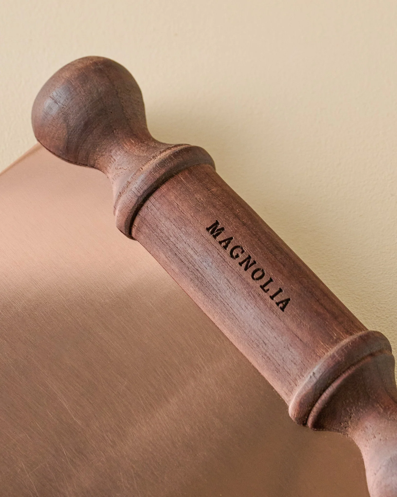 Magnolia Vintage Walnut Handle Bench Scraper - Image 2