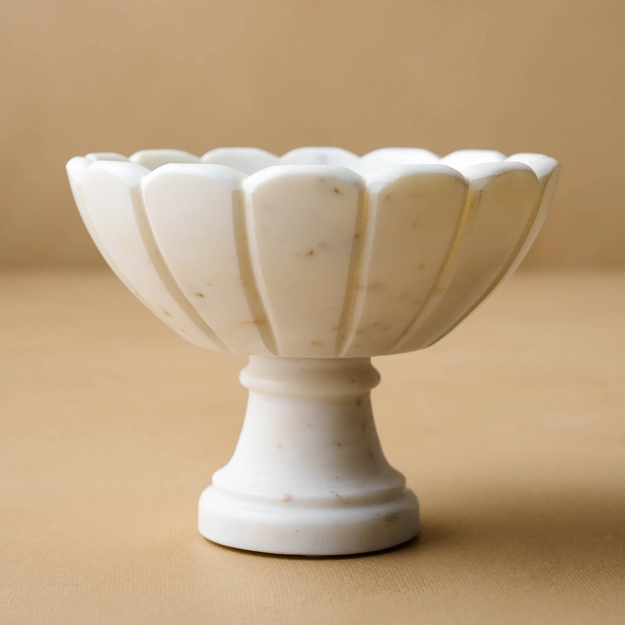 Marble Scalloped Accent Bowl - Image 3