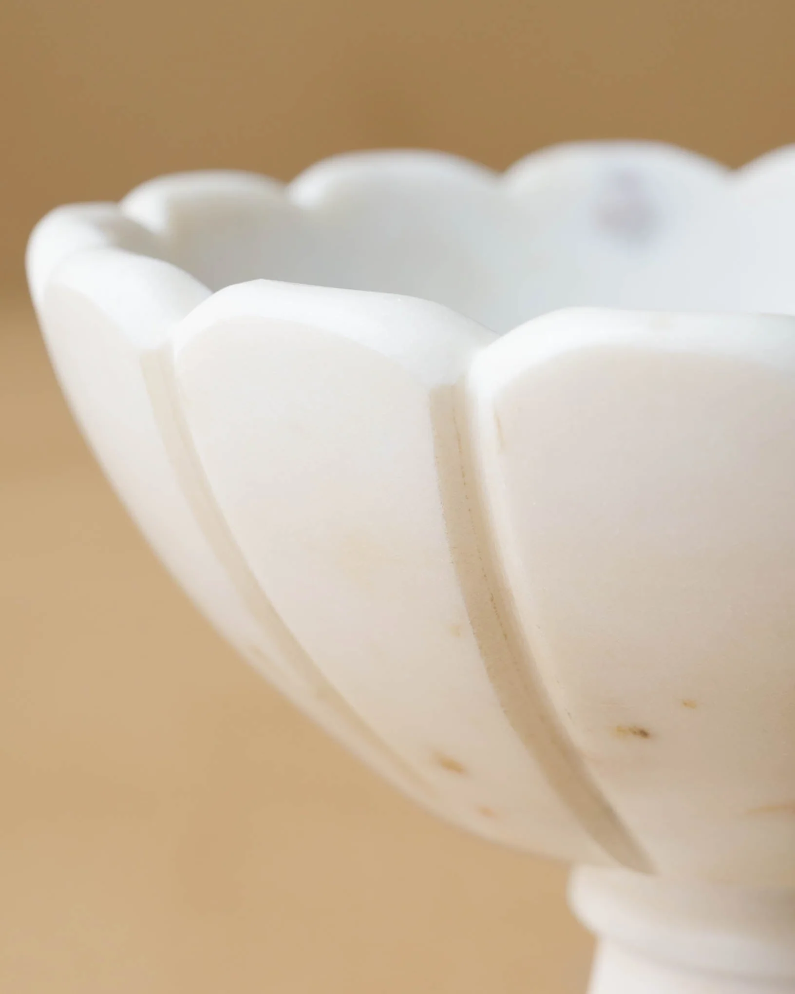 Marble Scalloped Accent Bowl - Image 5