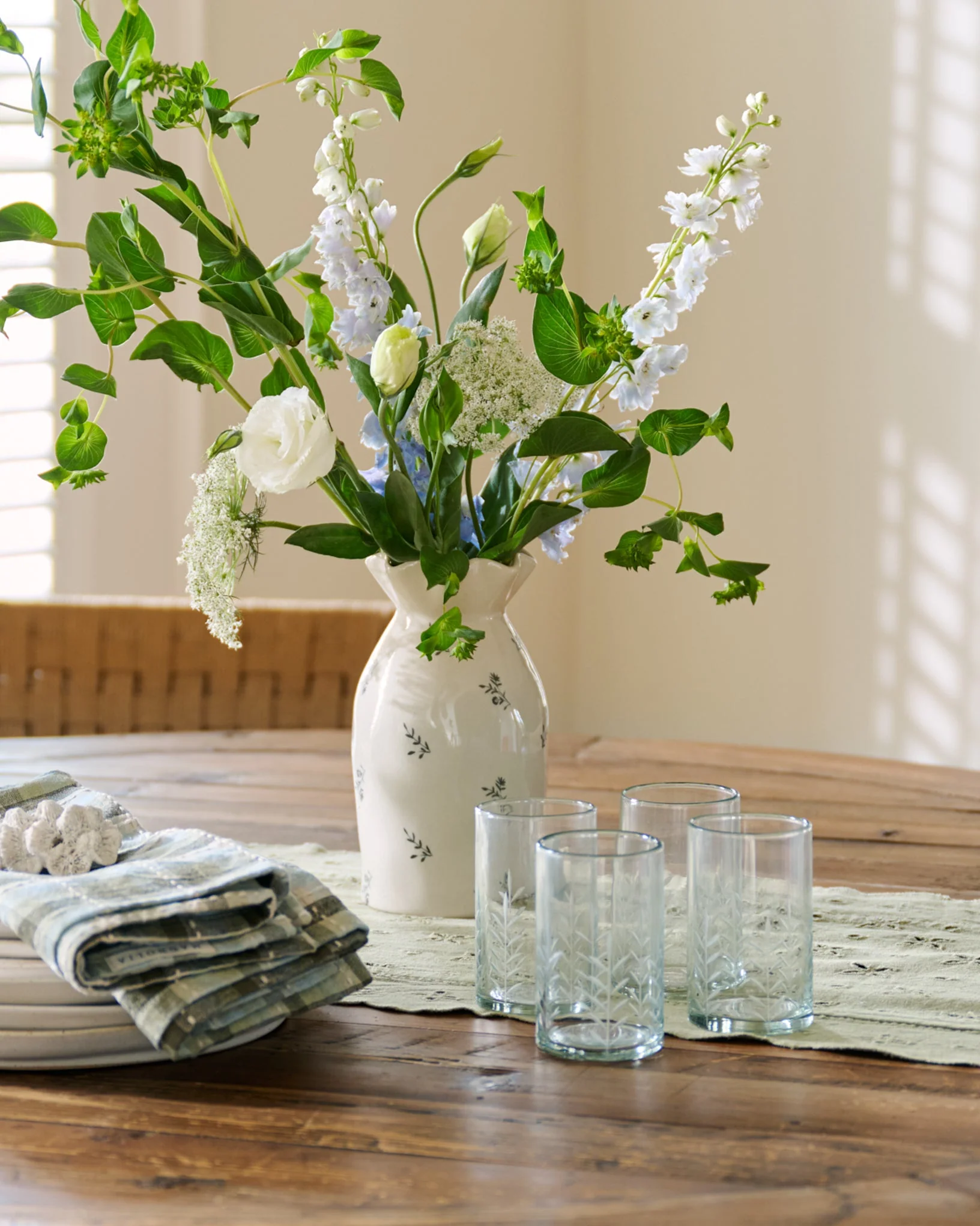 Marlowe Etched Glass Tumbler - Image 9