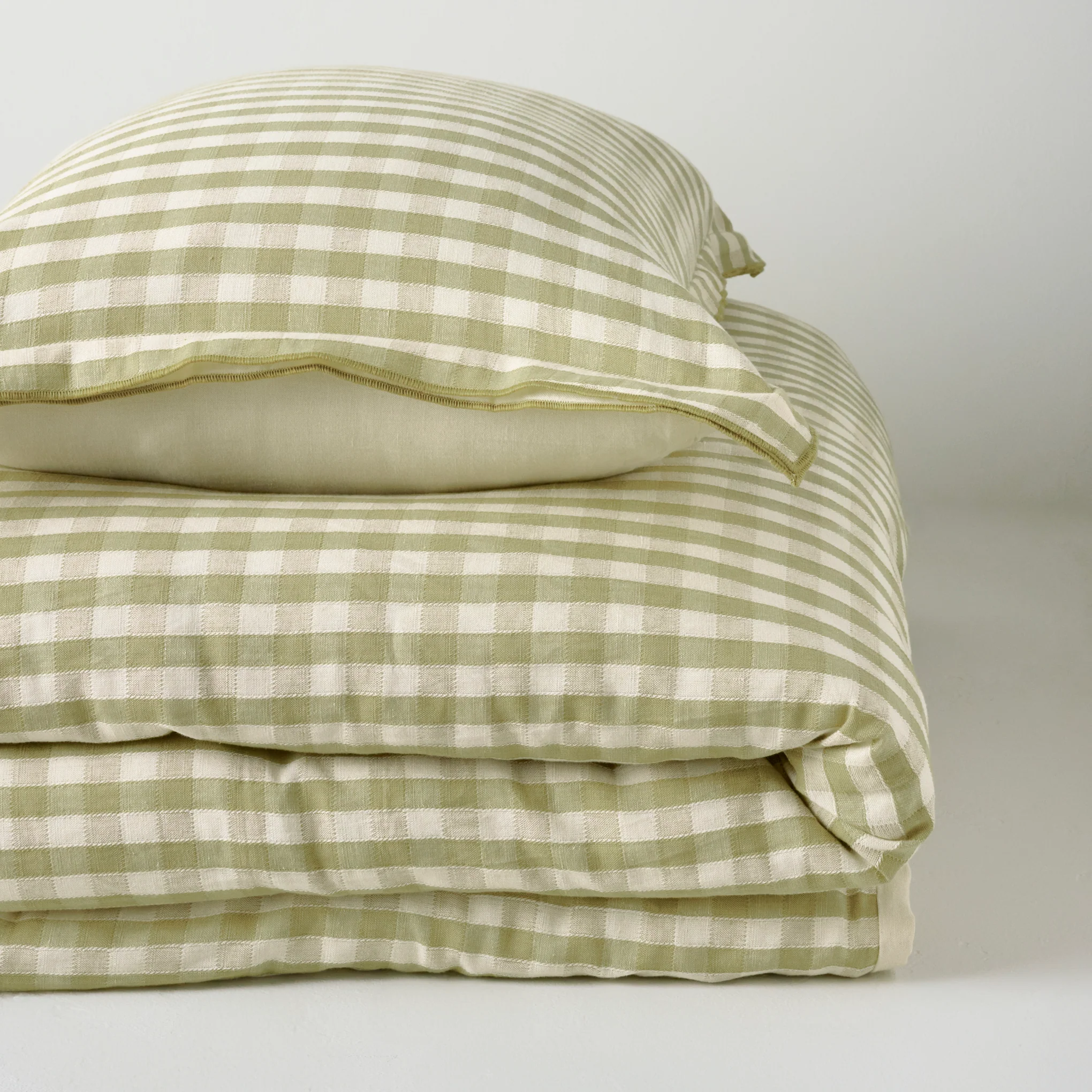 Maxine Gingham Sham - Image 4
