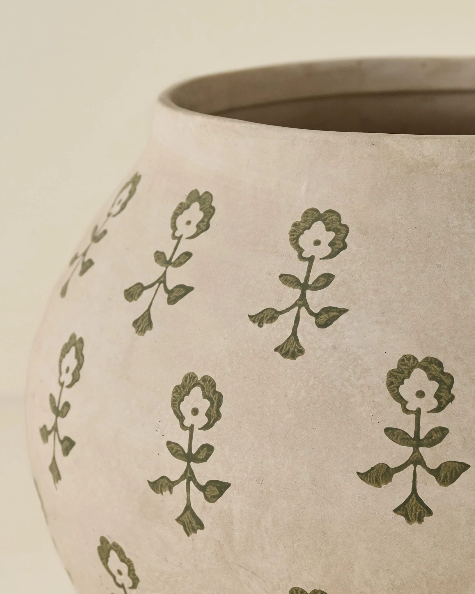 Merritt Block Print Vase - Image 5