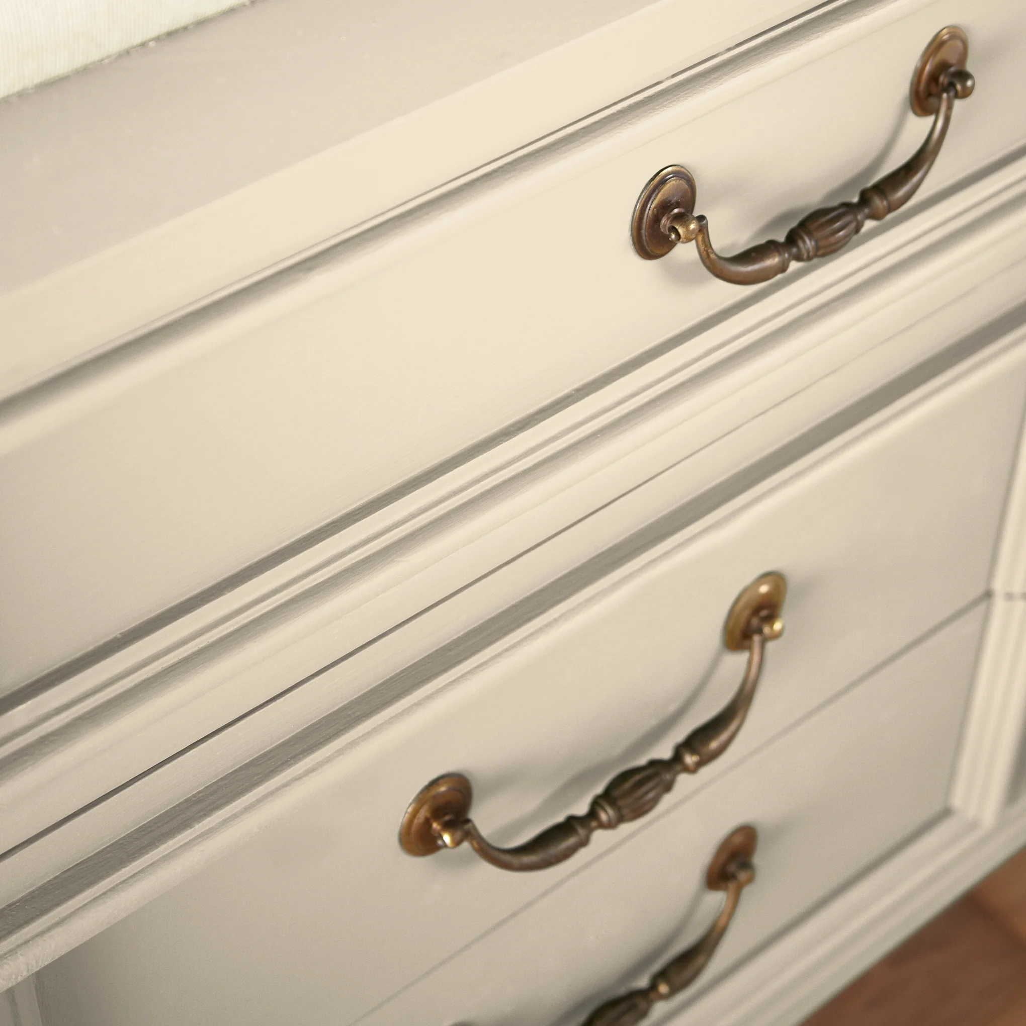 Morning Snow - Classic Interior Paint - Image 4