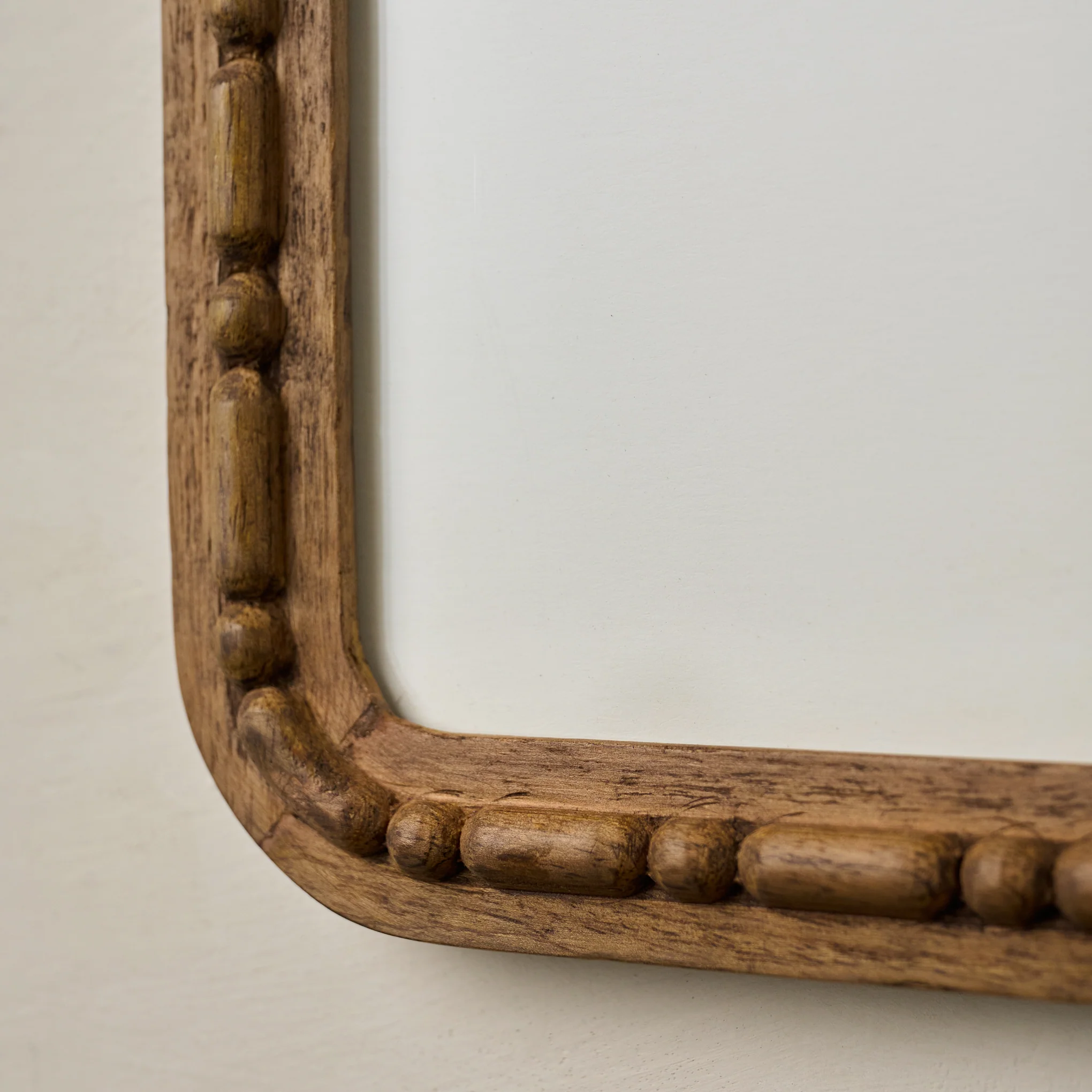 Nicolette Carved Wood Photo Frame - Image 4