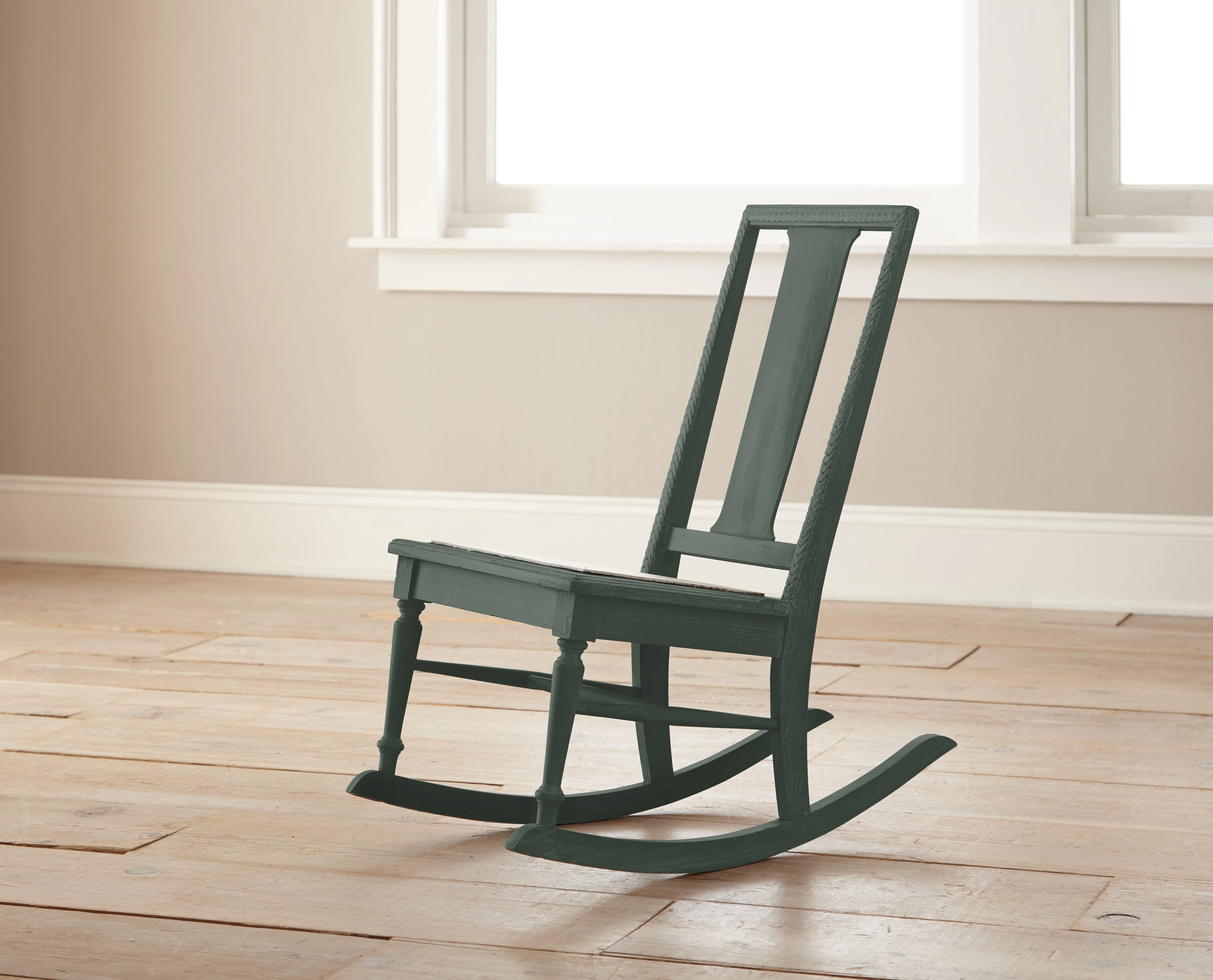 Regal Leaf - Chalk Style Paint - Image 3