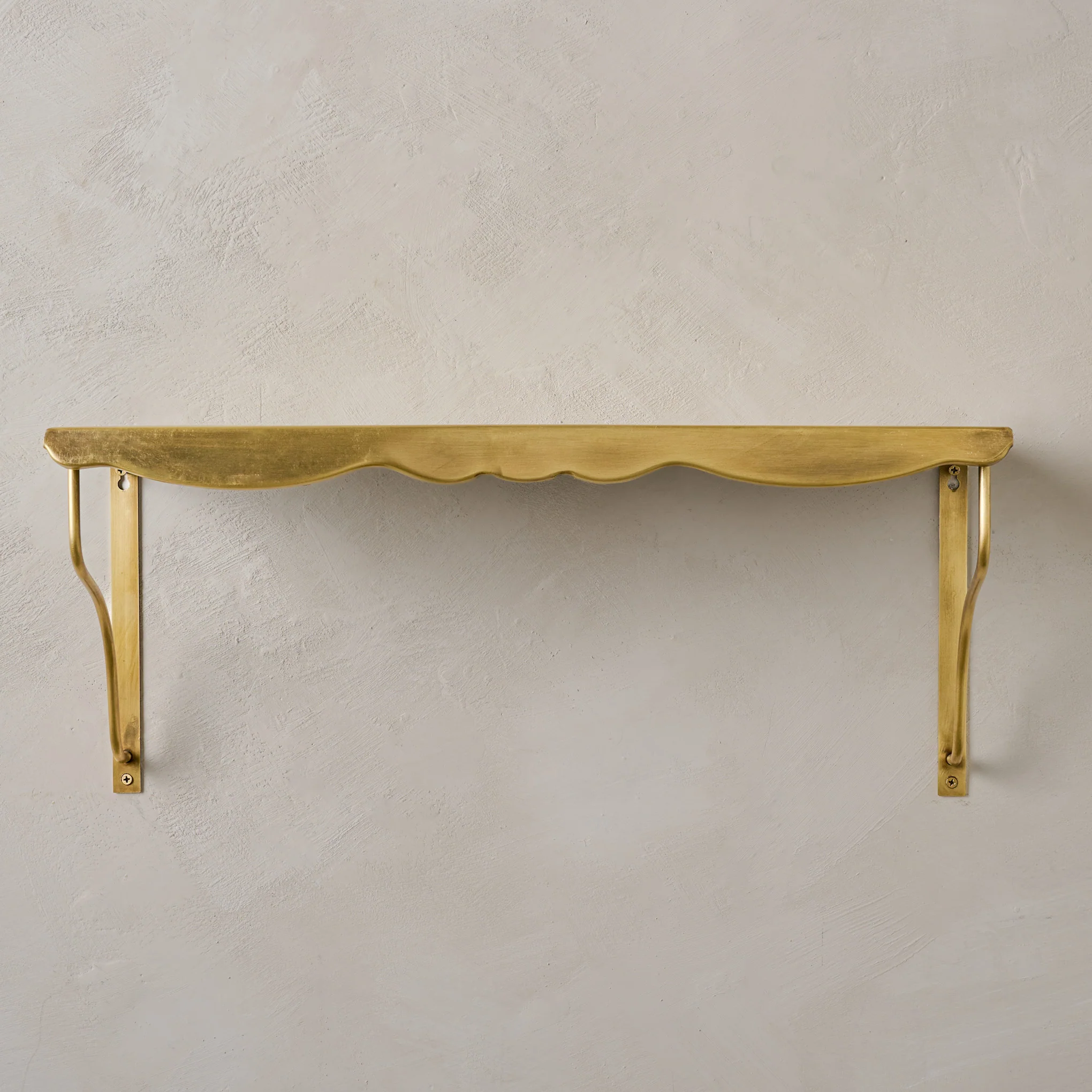 Rosalie Brass Scalloped Shelf - Image 2