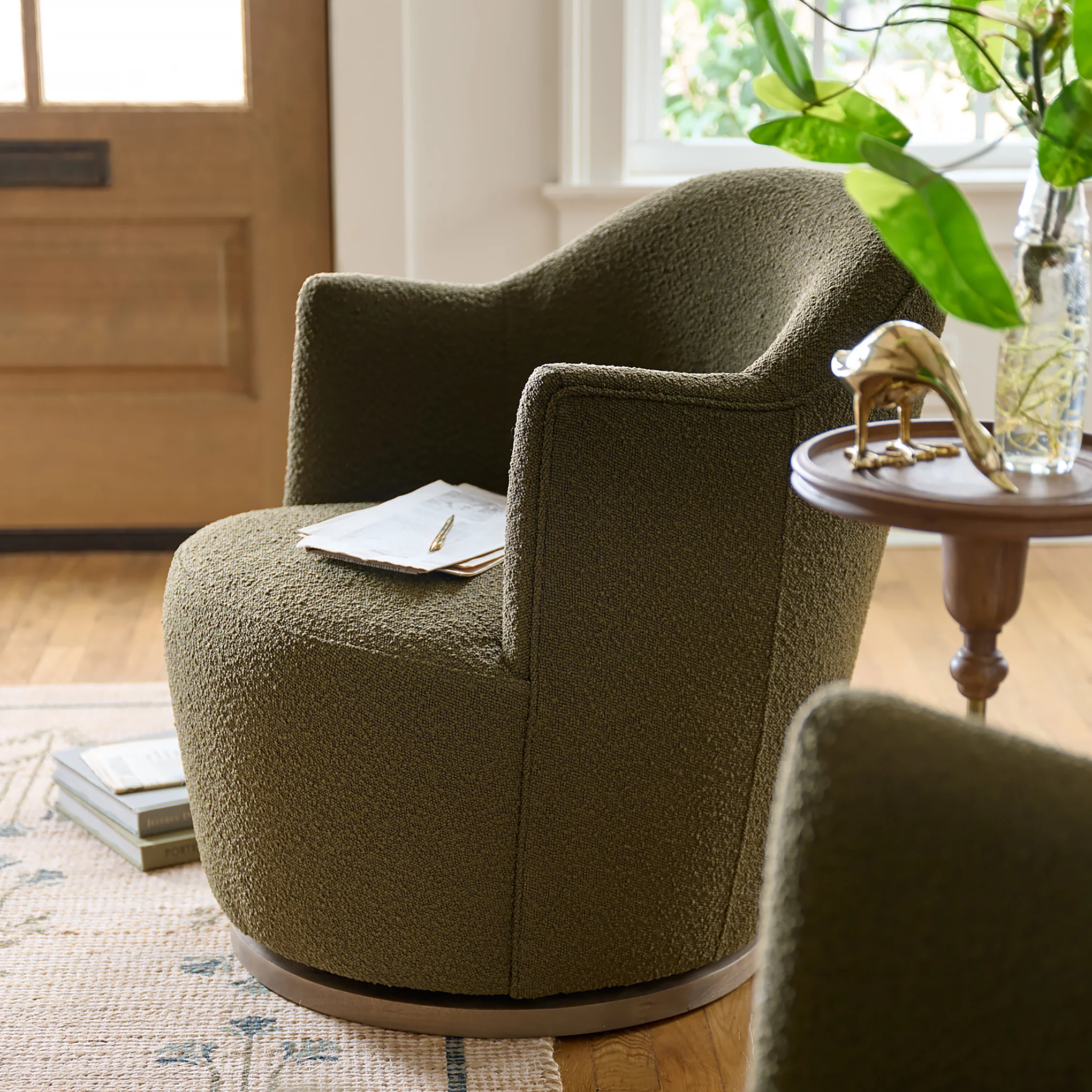 Rose Swivel Chair - Image 10