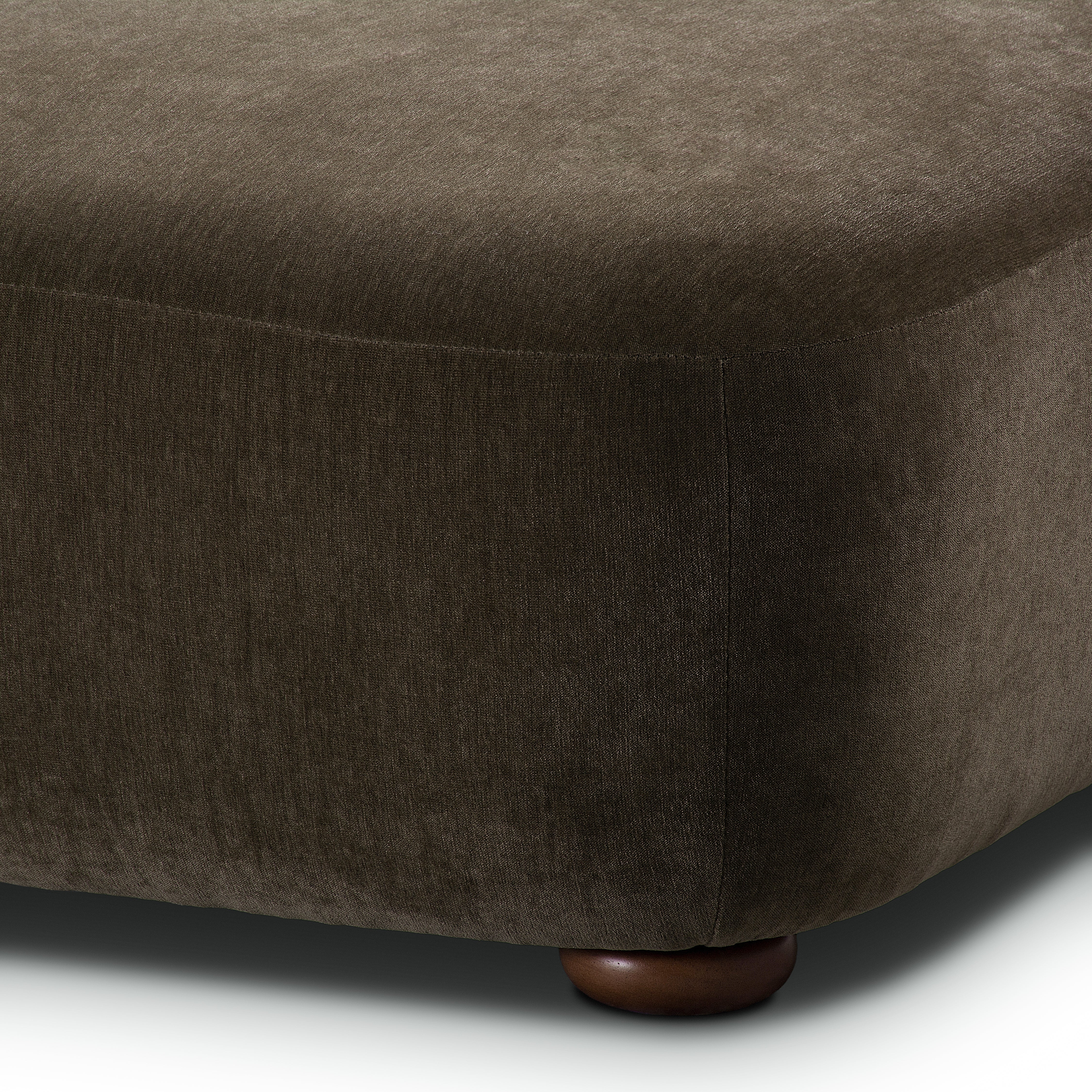 Ruby Chaise Lounge - Image 31