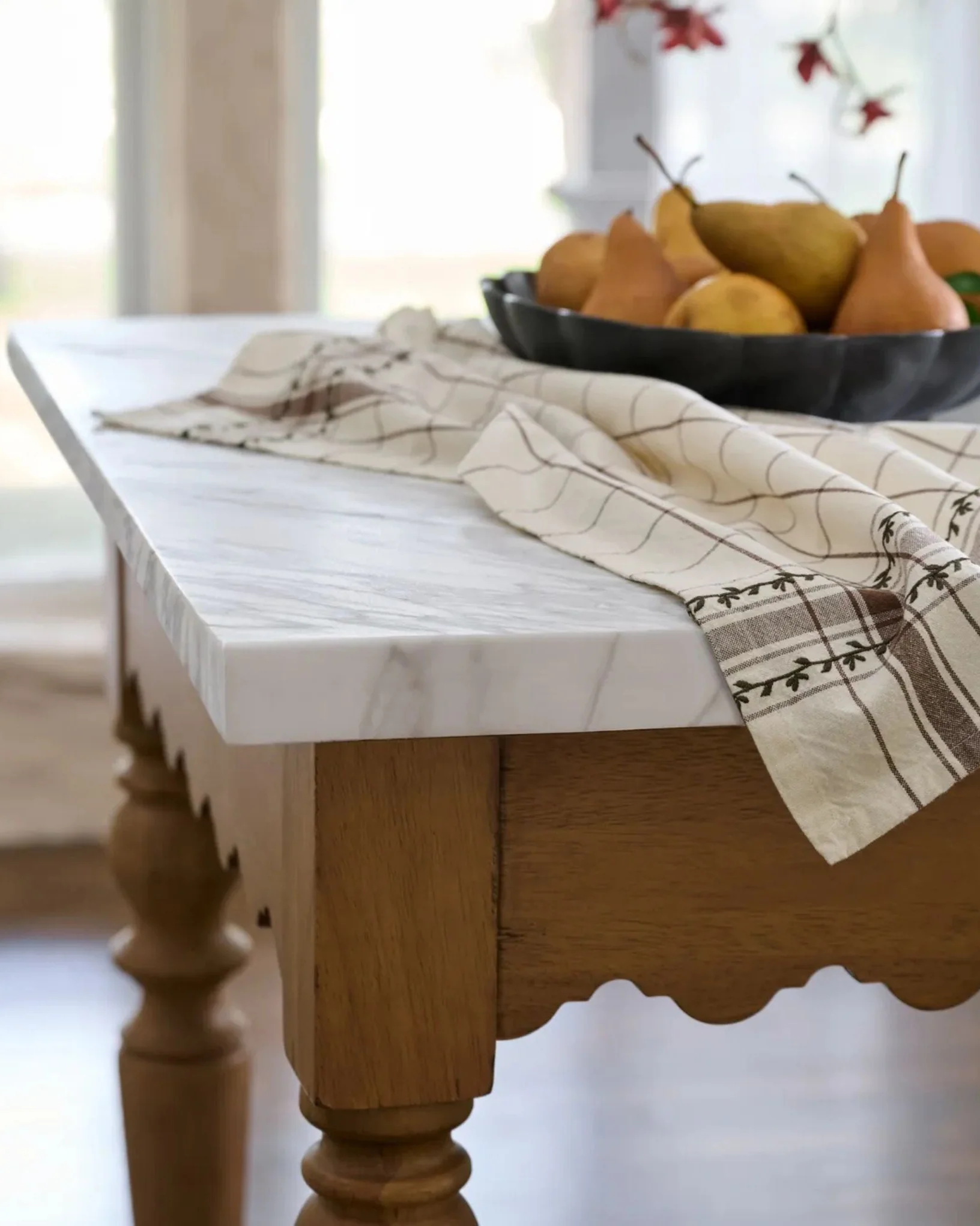 Sadie Scalloped Kitchen Island - Image 4