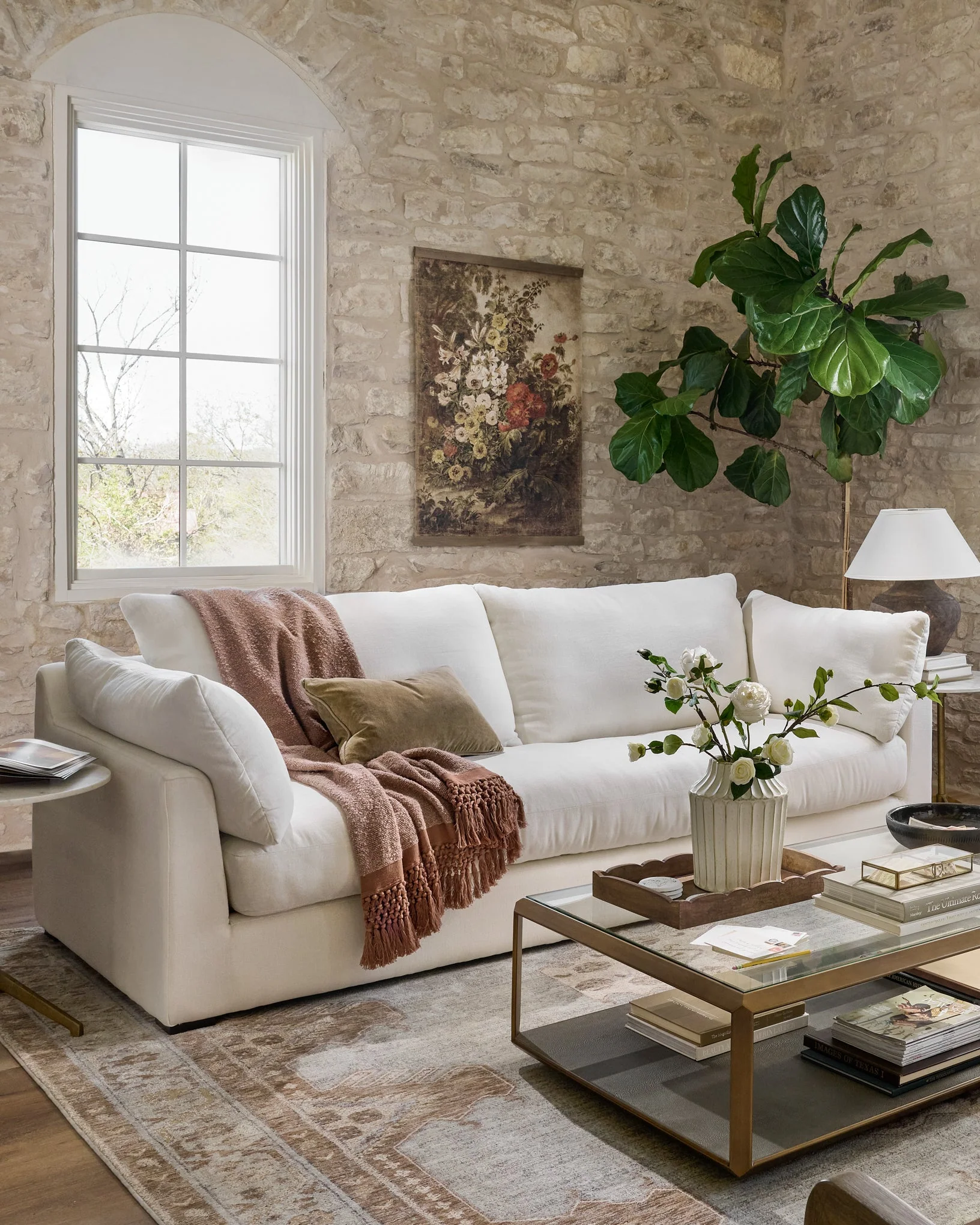 Serene Sofa - Image 7