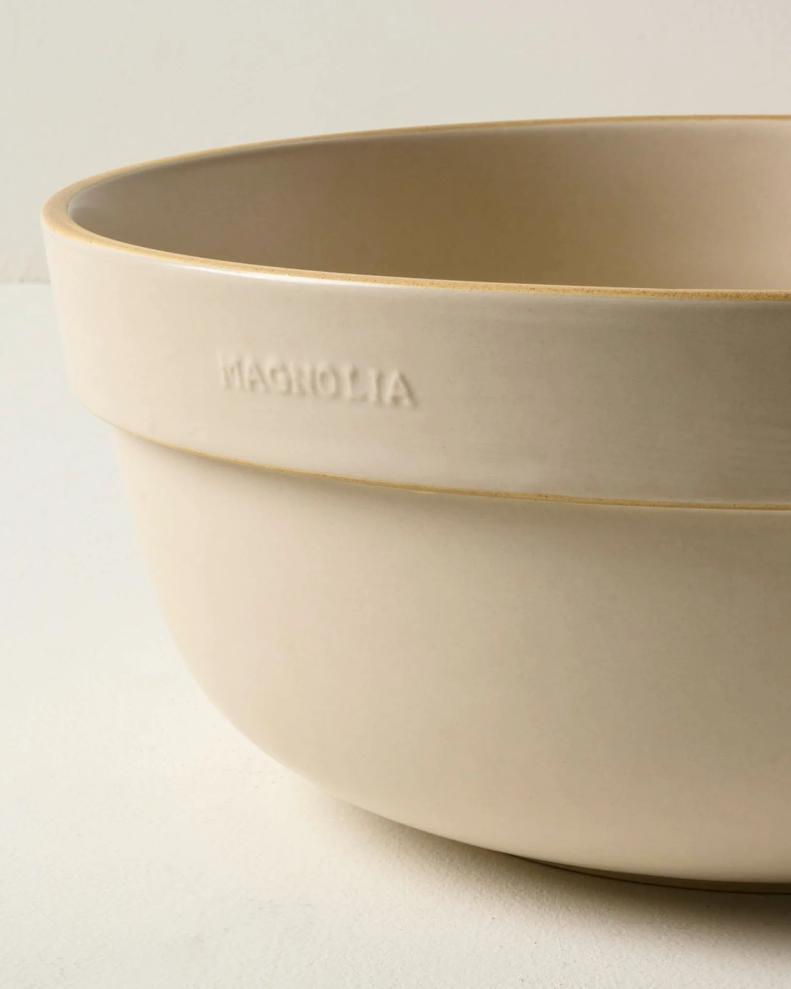 Set of Vintage-Inspired Mixing Bowls - Image 3