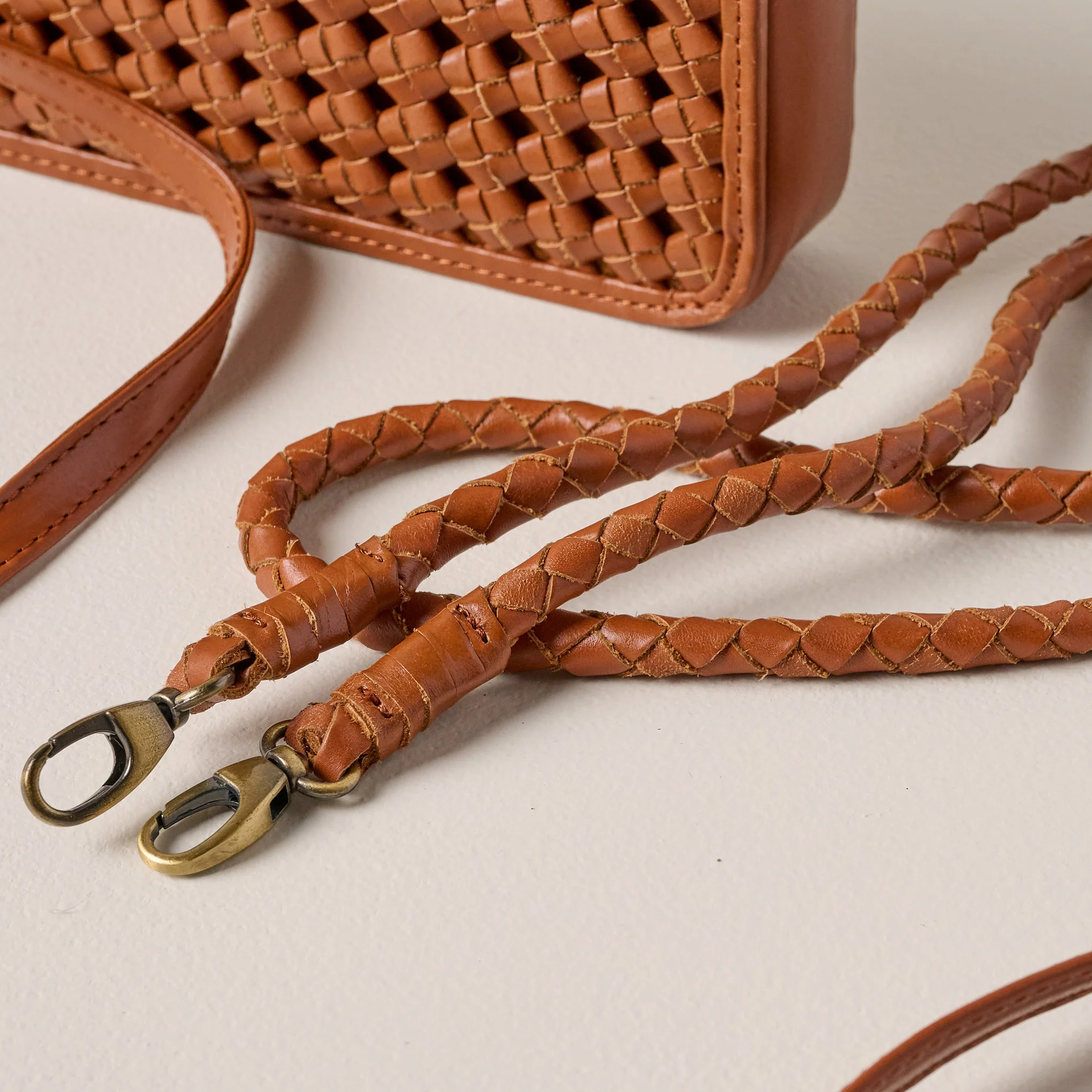 Sienna Nora Crossbody - Image 4