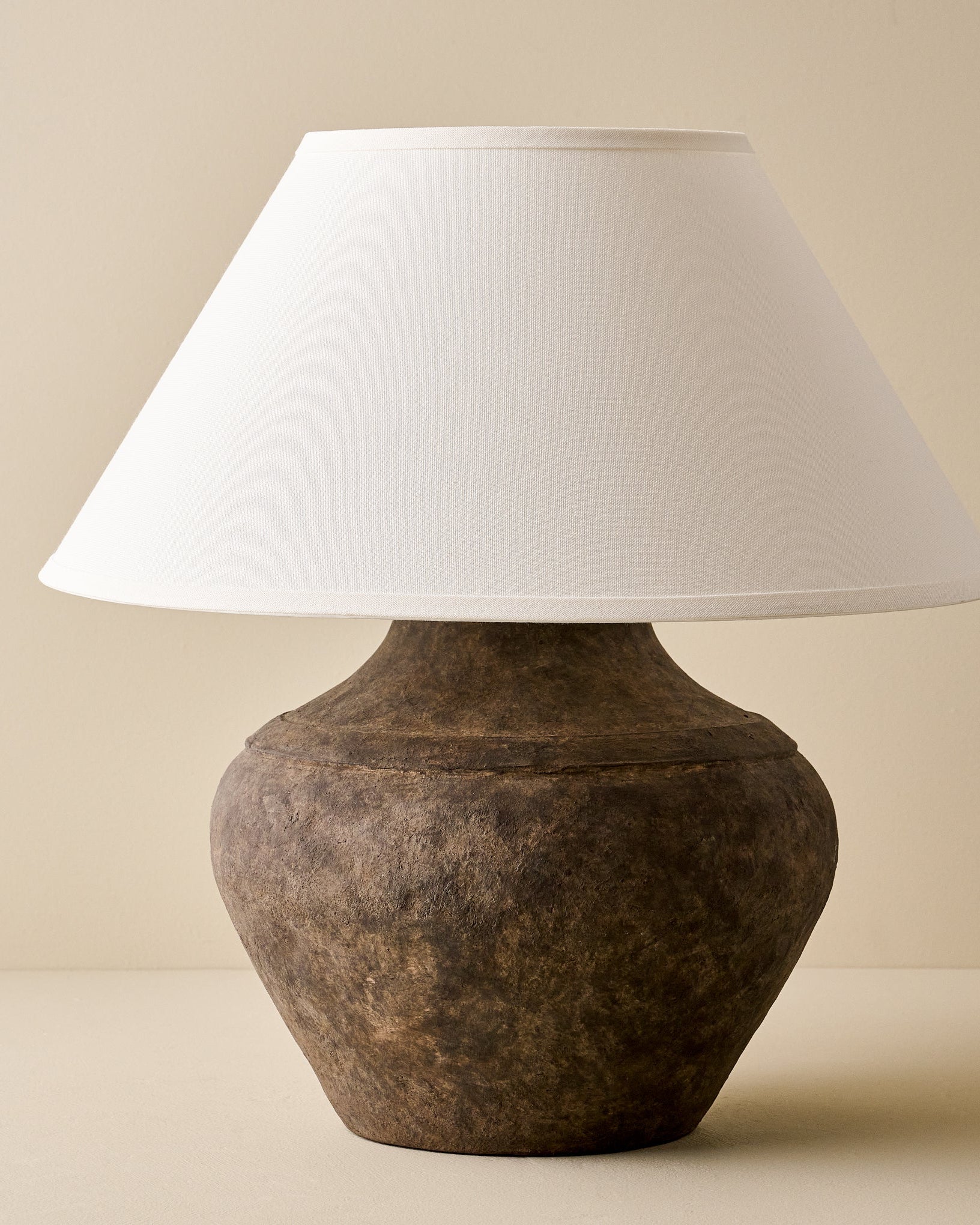 Valencia Table Lamp - Image 3