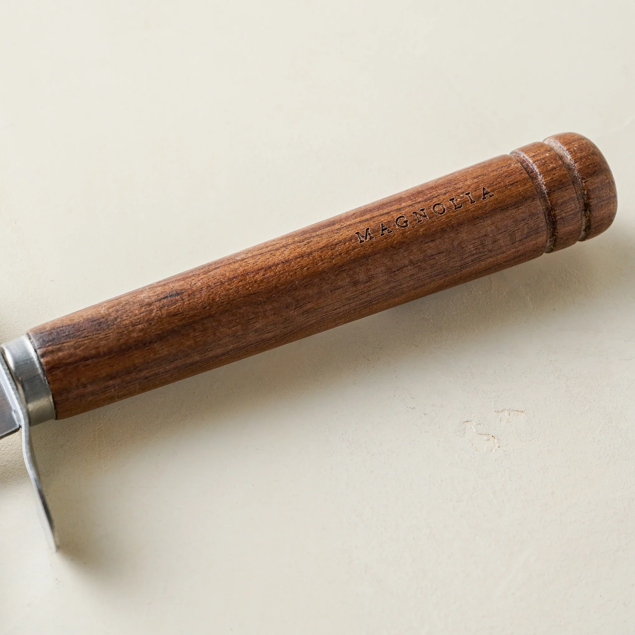 Gristmill Collection Walnut Handle Pizza Cutter - Image 5